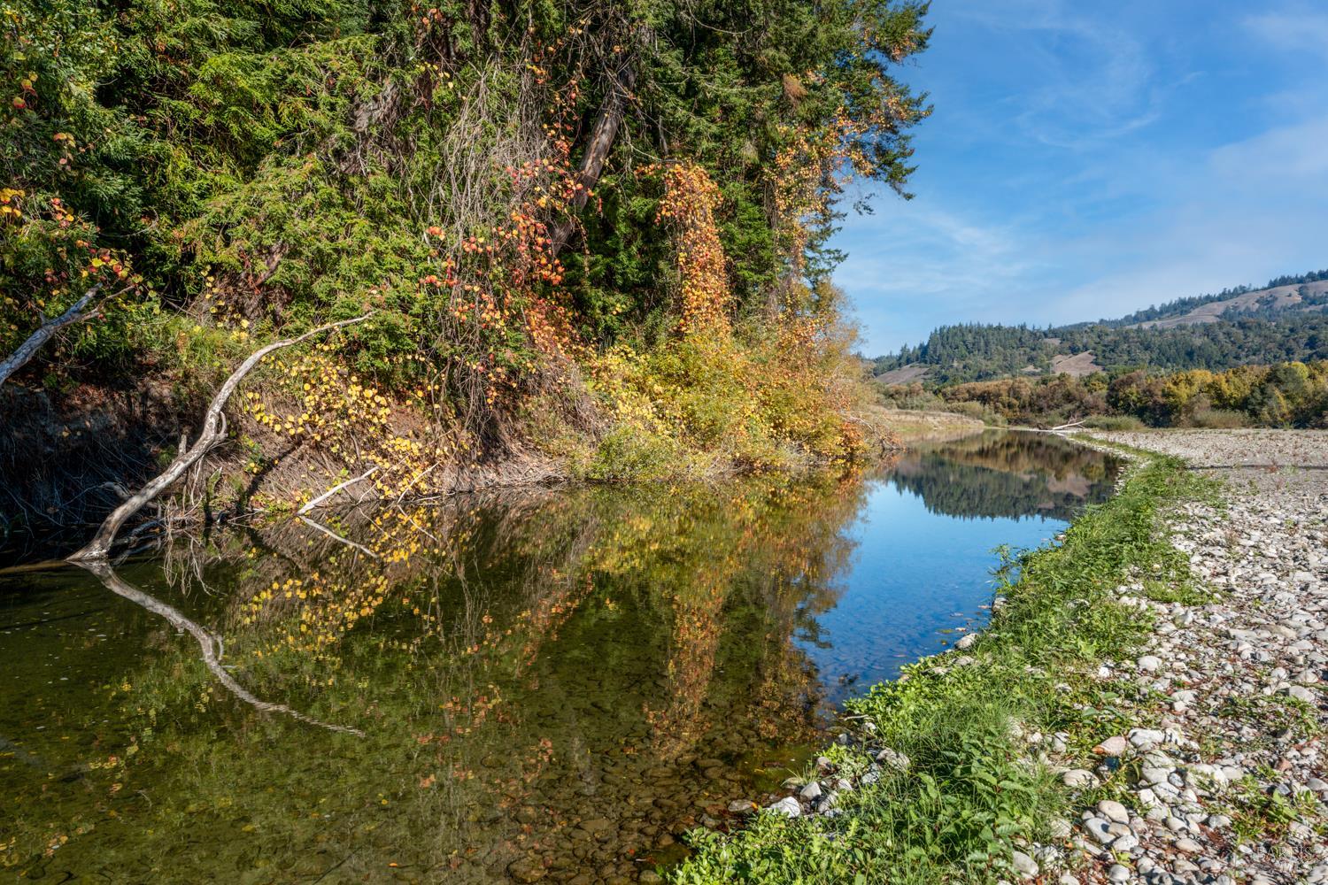 Philo, California, 95466, United States, 3 Bedrooms Bedrooms, ,3 BathroomsBathrooms,Residential,For Sale,1987364