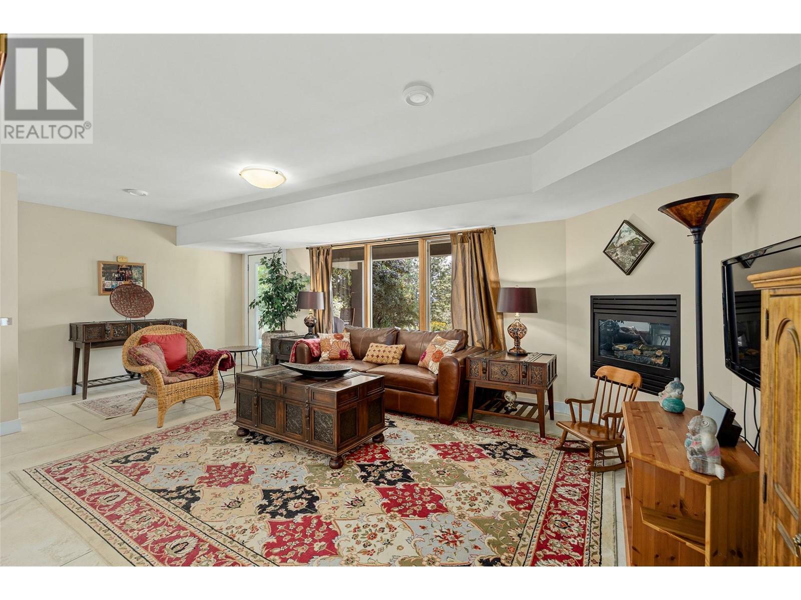 LAKE COUNTRY, British Columbia, V4V 1B3, CA, 5 Bedrooms Bedrooms, ,4 BathroomsBathrooms,Residential,For Sale,1838112