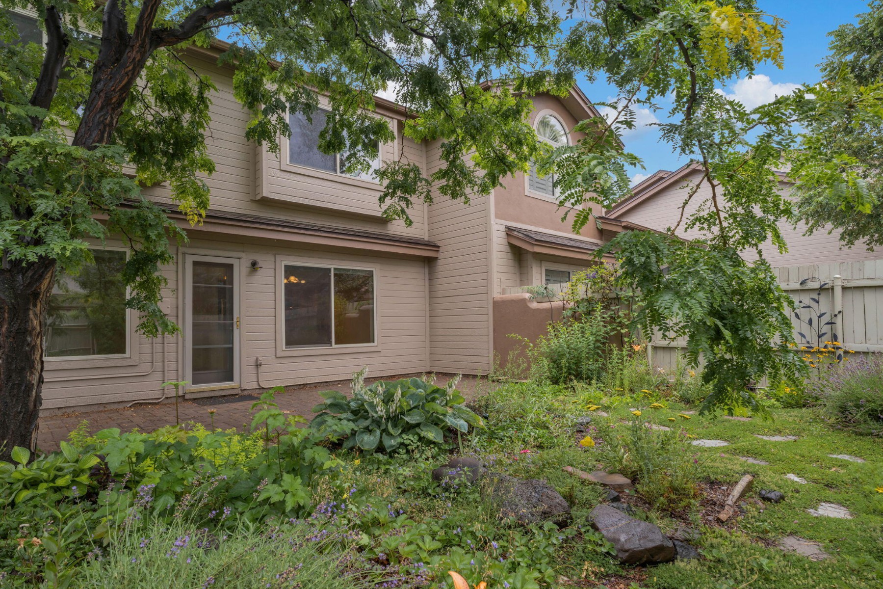  126 W Juniper Avenue¦Flagstaff, AZ - 物件實景