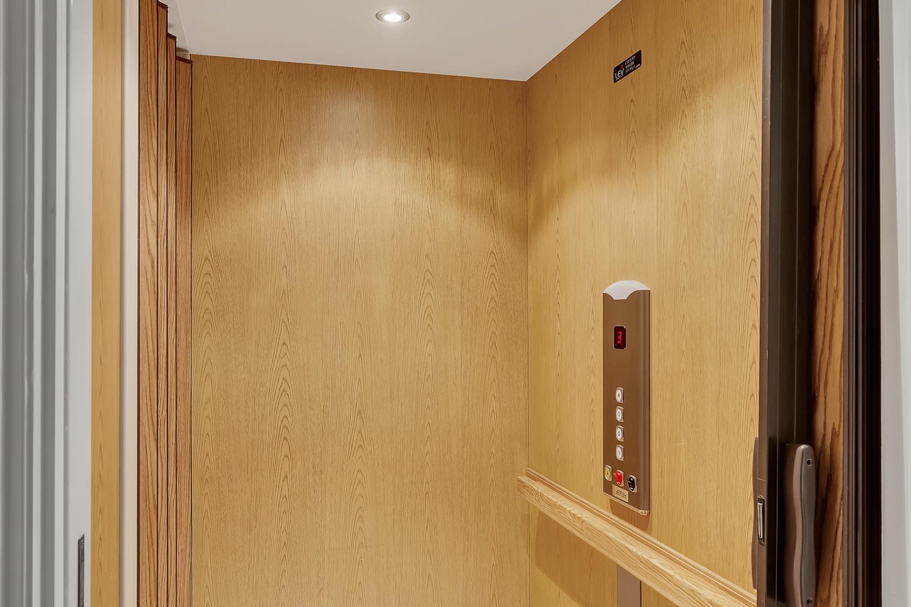  5 Old English Road, Slingerlands, NY 12159 - 物件實景