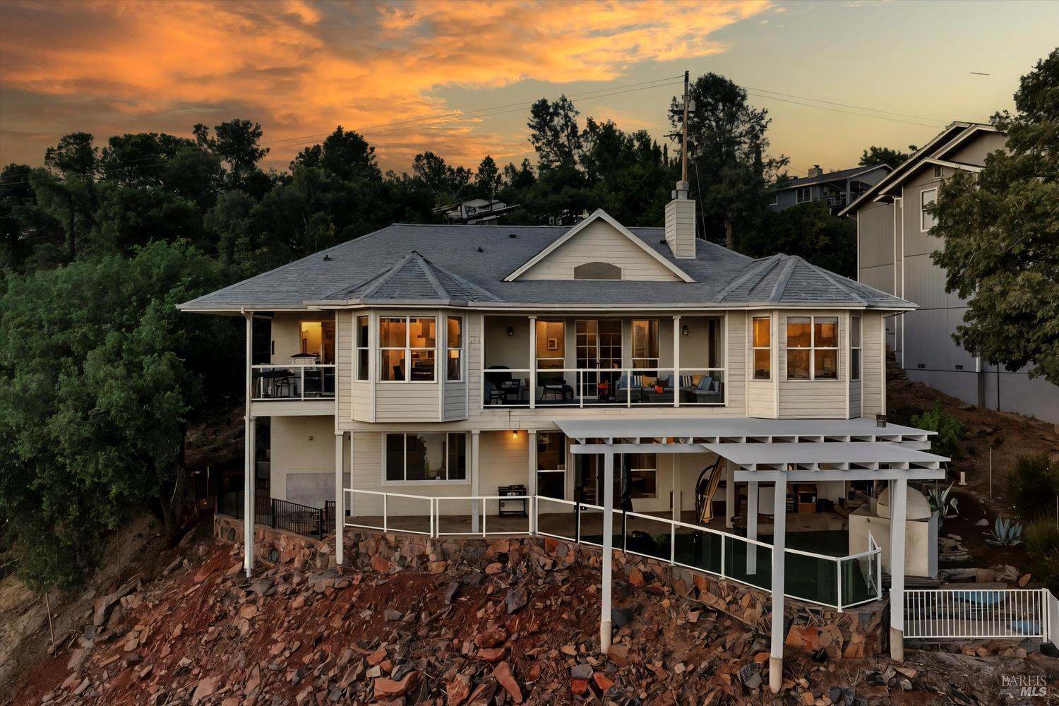 Hidden Valley Lake, California, 95467, United States, 3 Bedrooms Bedrooms, ,4 BathroomsBathrooms,Residential,For Sale,1976918