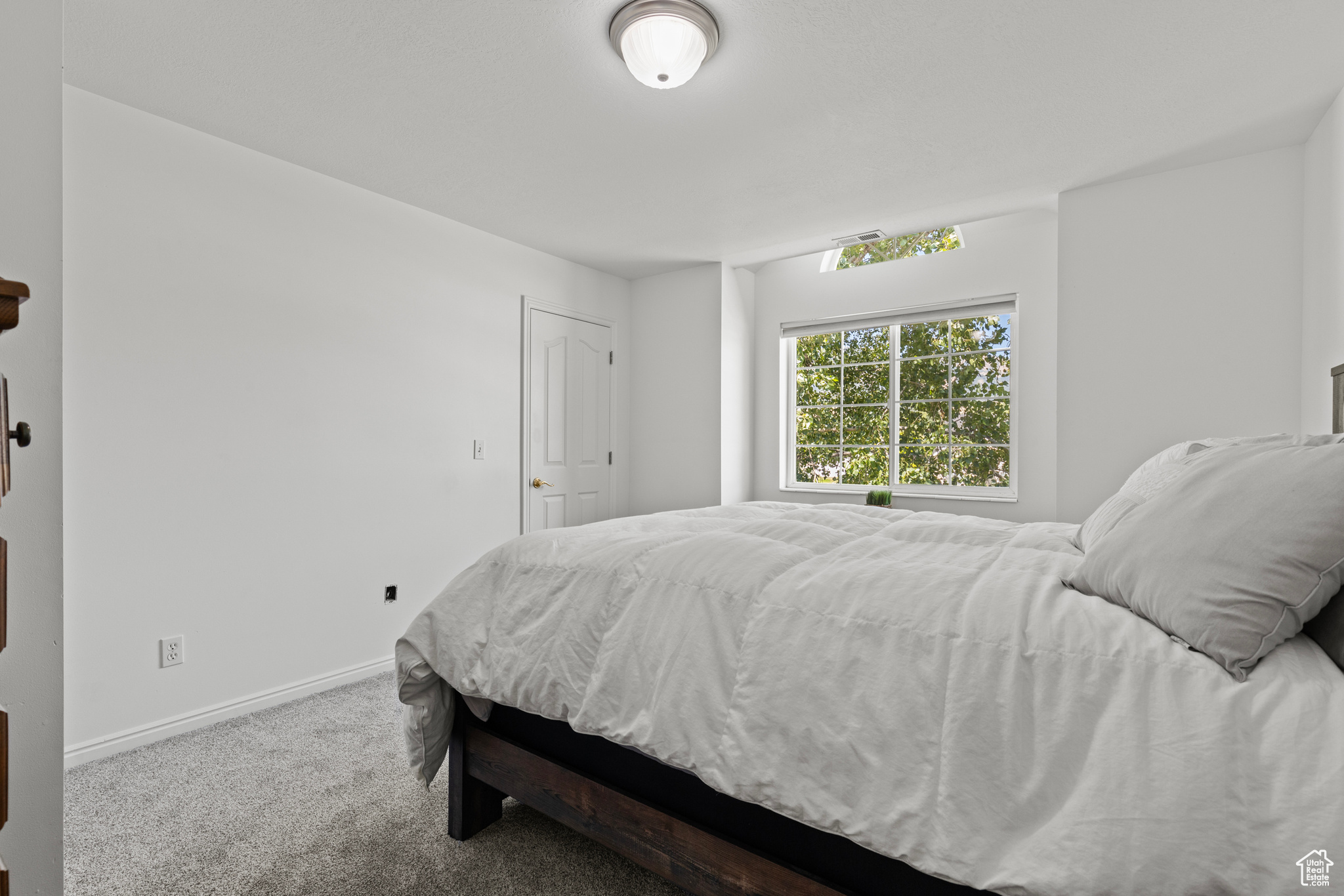 Mendon, Utah, 84325, United States, 7 Bedrooms Bedrooms, ,4 BathroomsBathrooms,Residential,For Sale,1977990