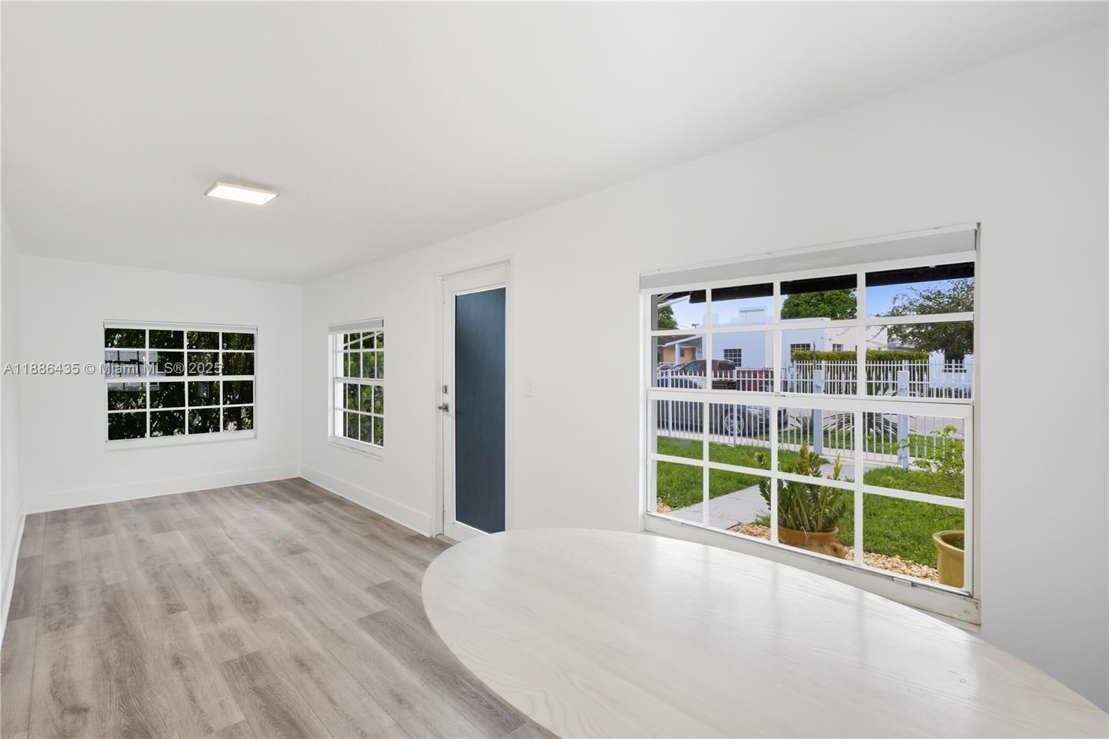 Miami, Florida, 33125, United States, 2 Bedrooms Bedrooms, ,1 BathroomBathrooms,Residential,For Sale,1954935