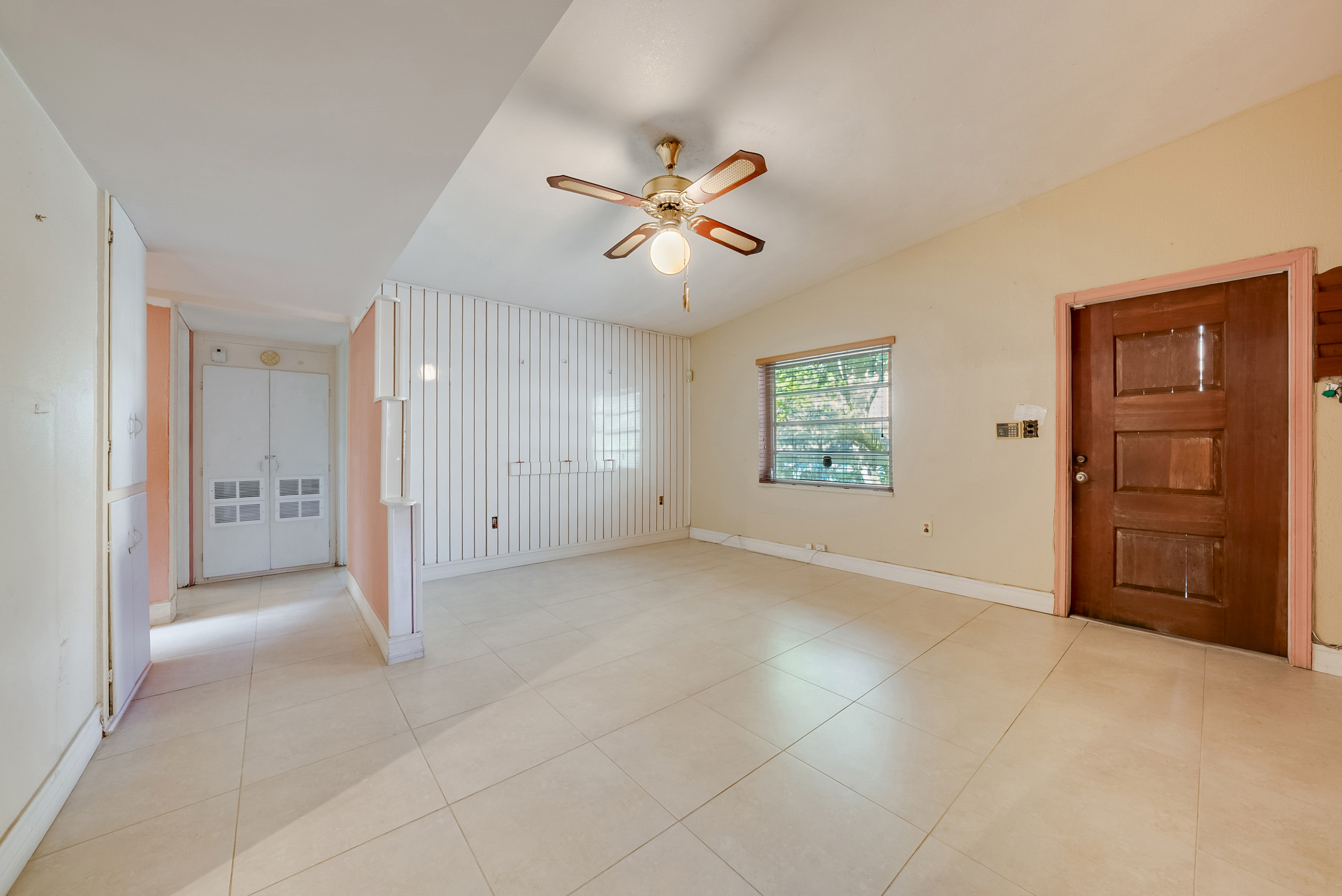  14115 NW 6th Ave, North Miami, FL, 33168 - 物件實景
