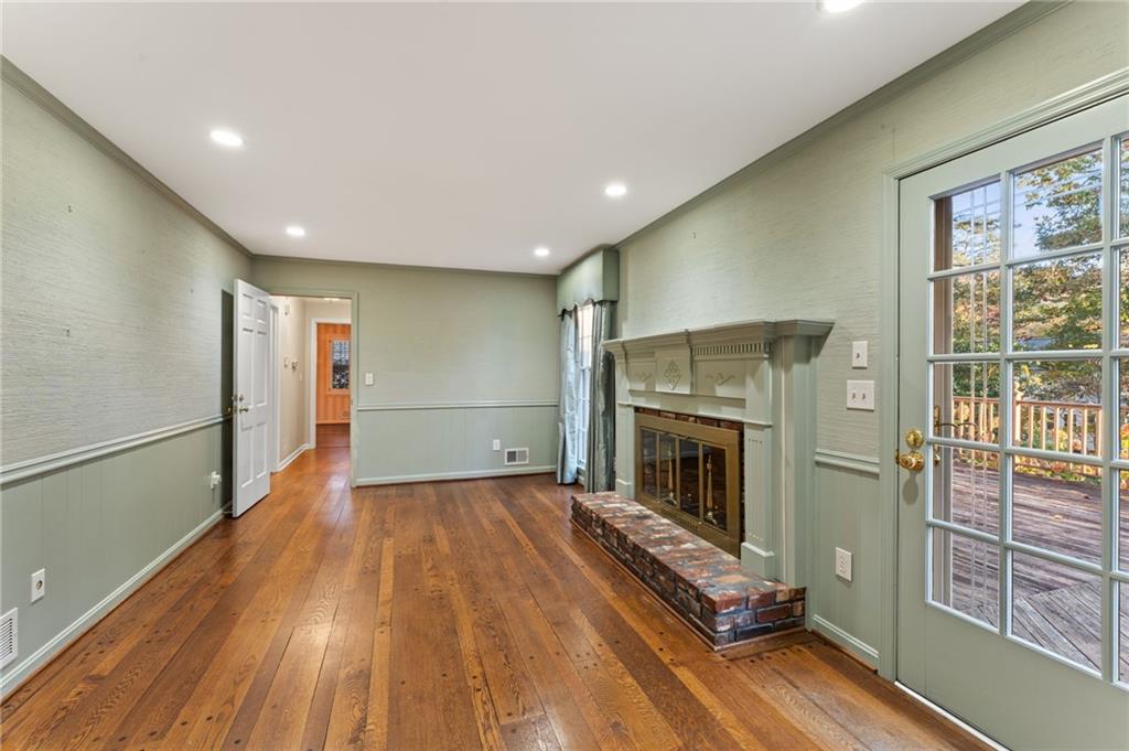 Atlanta, Georgia, 30338, United States, 4 Bedrooms Bedrooms, ,4 BathroomsBathrooms,Residential,For Sale,1991033