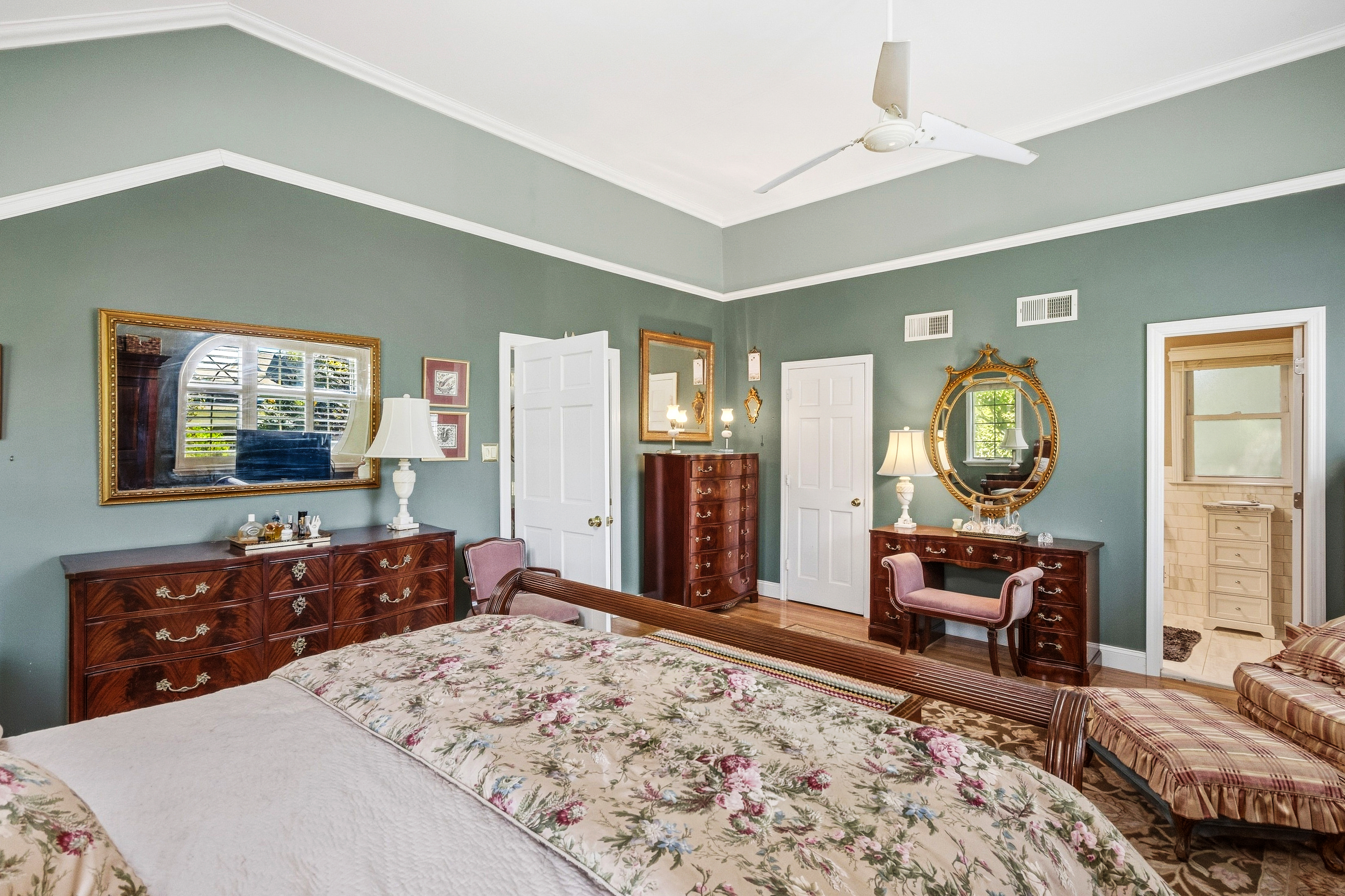  16 Stuart Avenue, Babylon, NY, 11702 - 物件實景