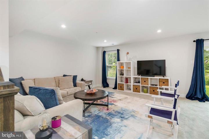 Cheltenham, Pennsylvania, 19012, United States, 3 Bedrooms Bedrooms, ,4 BathroomsBathrooms,Residential,For Sale,1887718