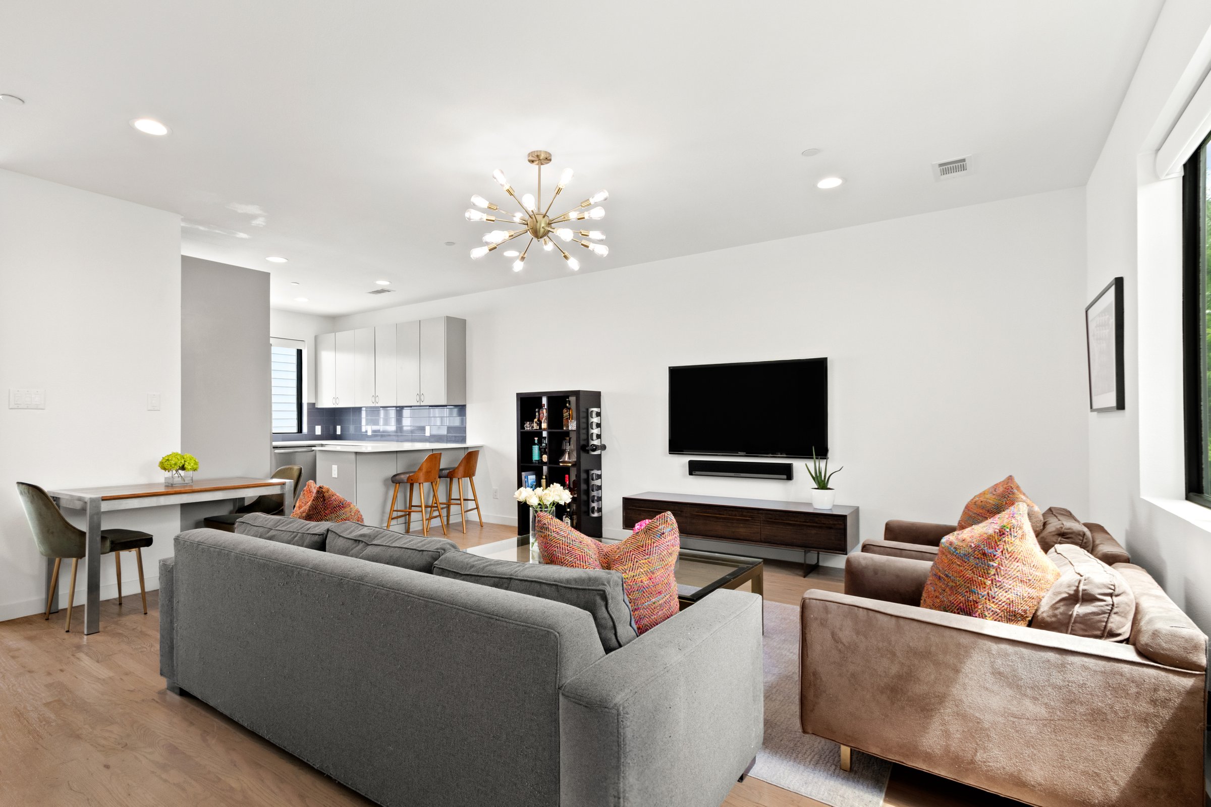  Modern Four-Story Townhome in the Heart of Old East Dallas - 物件實景