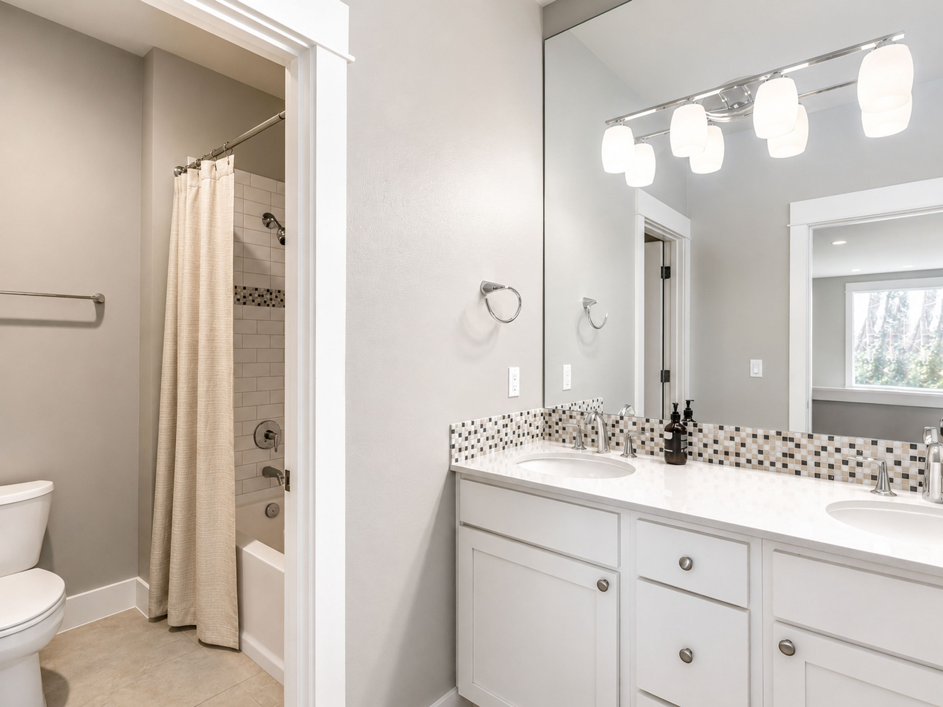  3232 112th Ave SE, Bellevue, WA 98004 - 物件實景