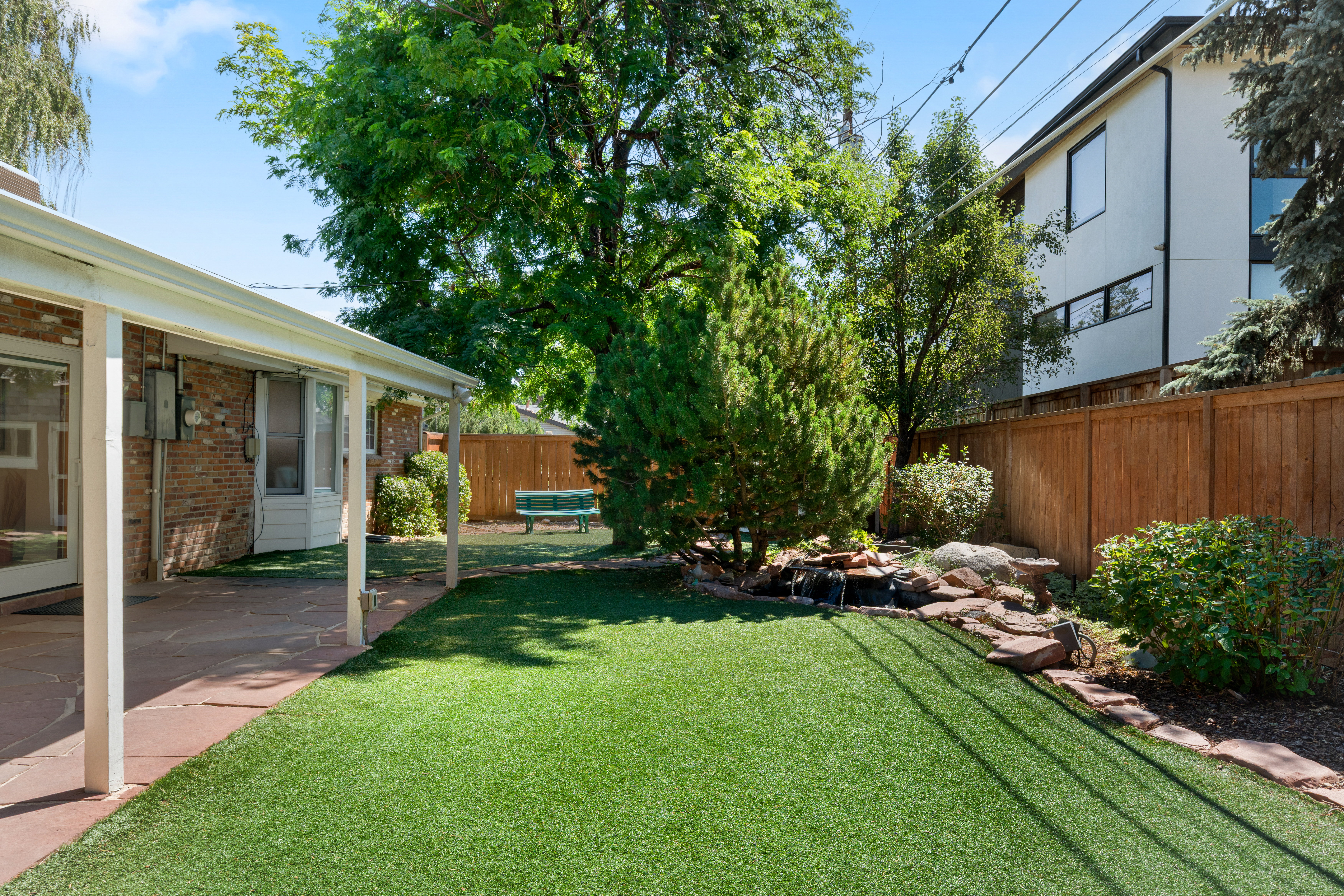  Spacious ranch-style home offers a functional floor plan - 物件實景
