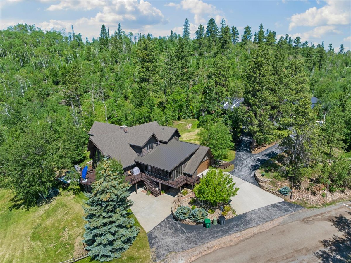 Lead, South Dakota, 57754, United States, 4 Bedrooms Bedrooms, ,3 BathroomsBathrooms,Residential,For Sale,1975195