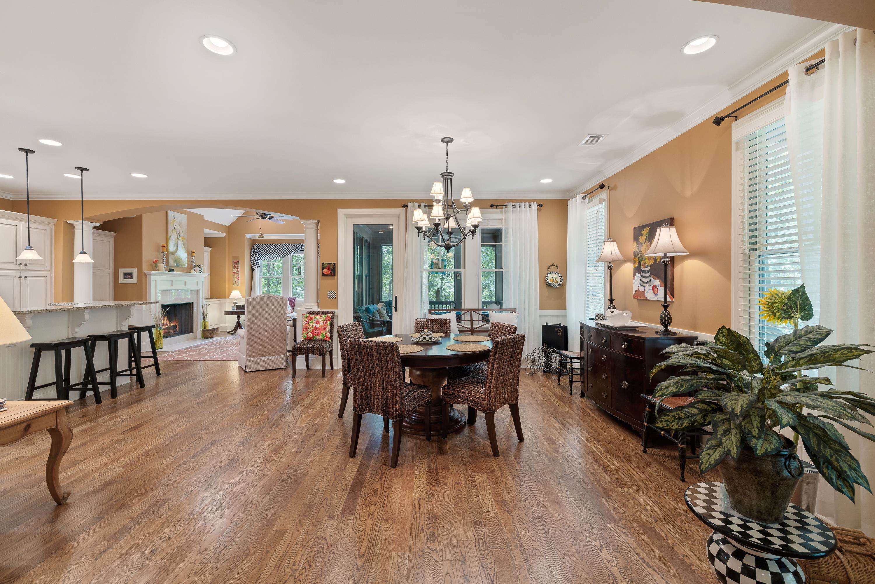 Greensboro, Georgia, 30642, United States, 3 Bedrooms Bedrooms, ,4 BathroomsBathrooms,Residential,For Sale,1829509
