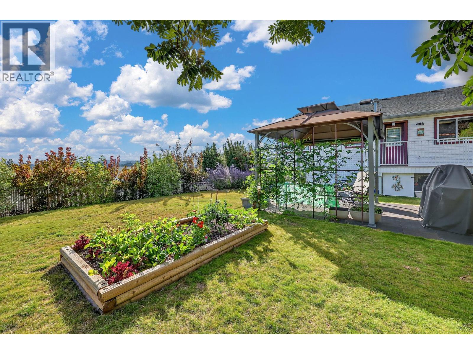 KELOWNA, British Columbia, V1X 7T6, CA, 4 Bedrooms Bedrooms, ,2 BathroomsBathrooms,Residential,For Sale,1918347