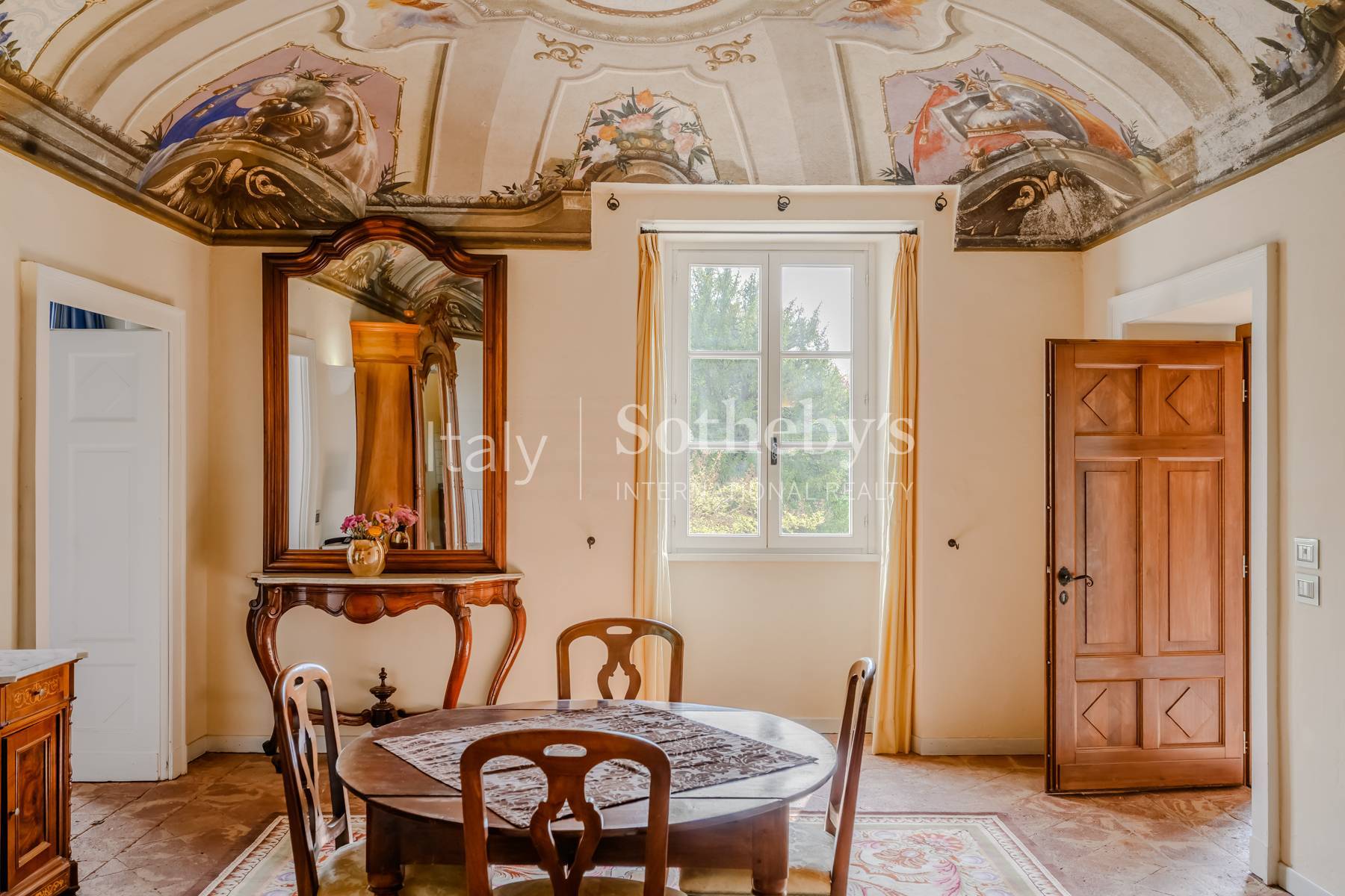  Elegant 18th-Century Villa with Private Park - 物件實景