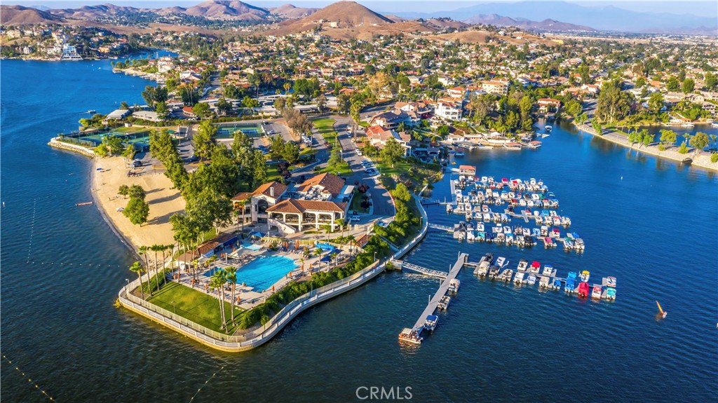 Canyon Lake, California, 92587, United States, 6 Bedrooms Bedrooms, ,5 BathroomsBathrooms,Residential,For Sale,1975994