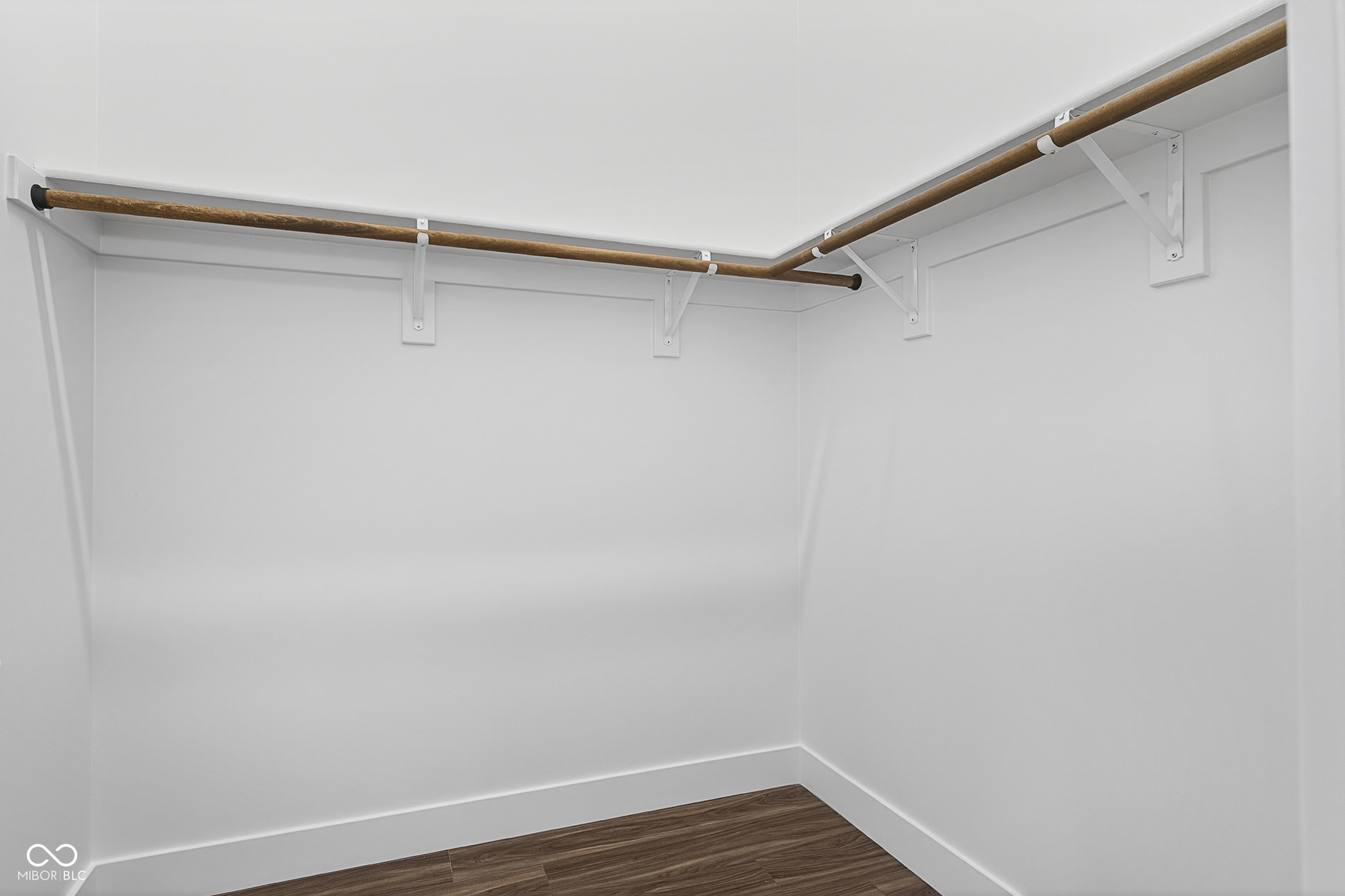 Carmel, Indiana, 46032, United States, 2 Bedrooms Bedrooms, ,3 BathroomsBathrooms,Residential,For Sale,1977129