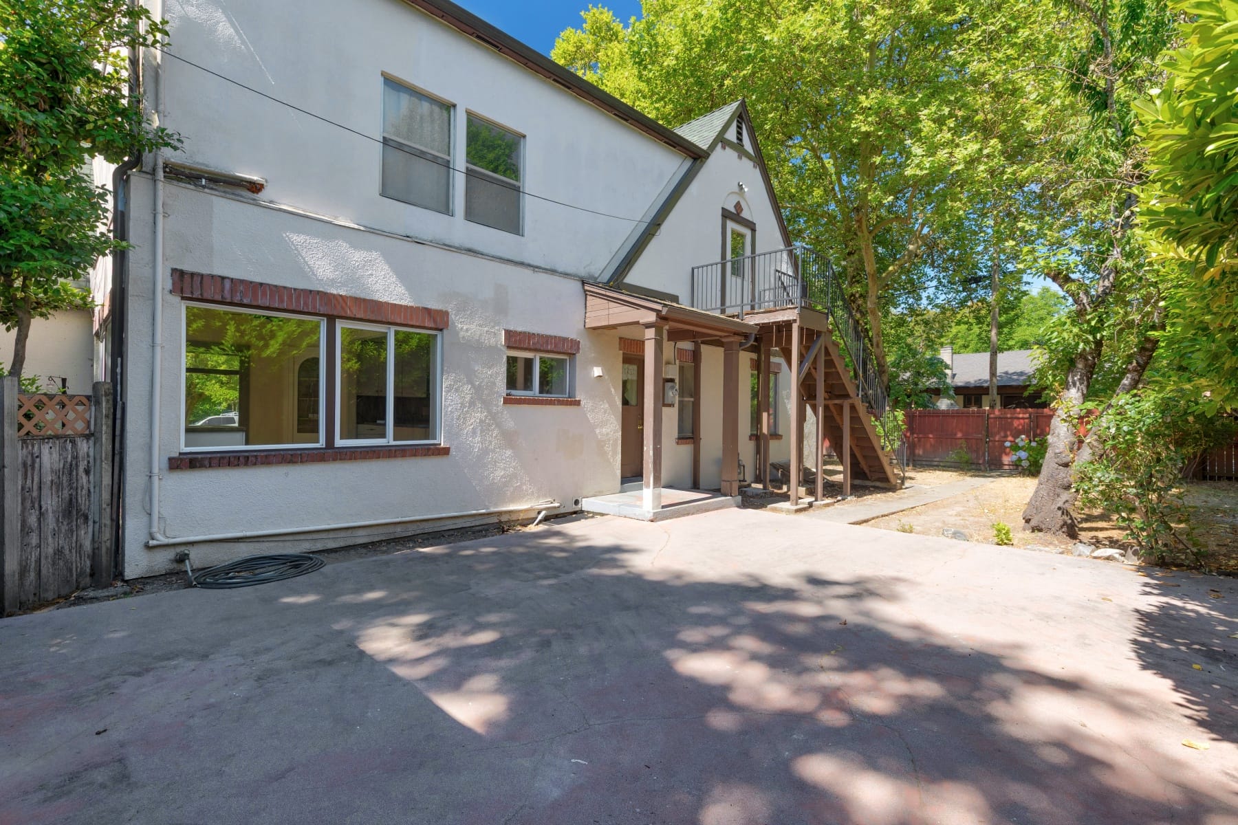  220 NW A Street Grants Pass, OR 97526 - 物件實景