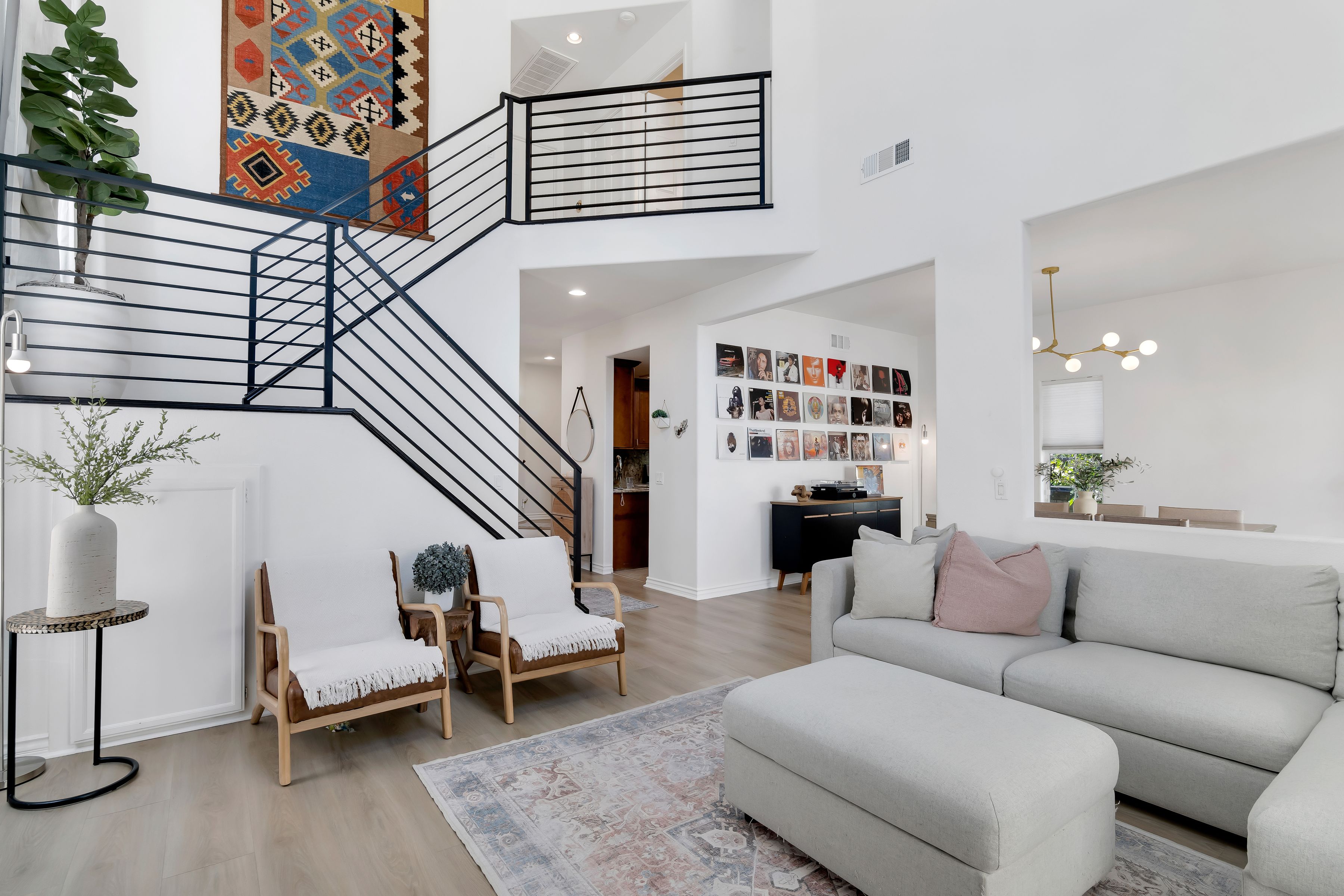  18316 Keswick Street, Reseda - 物件實景