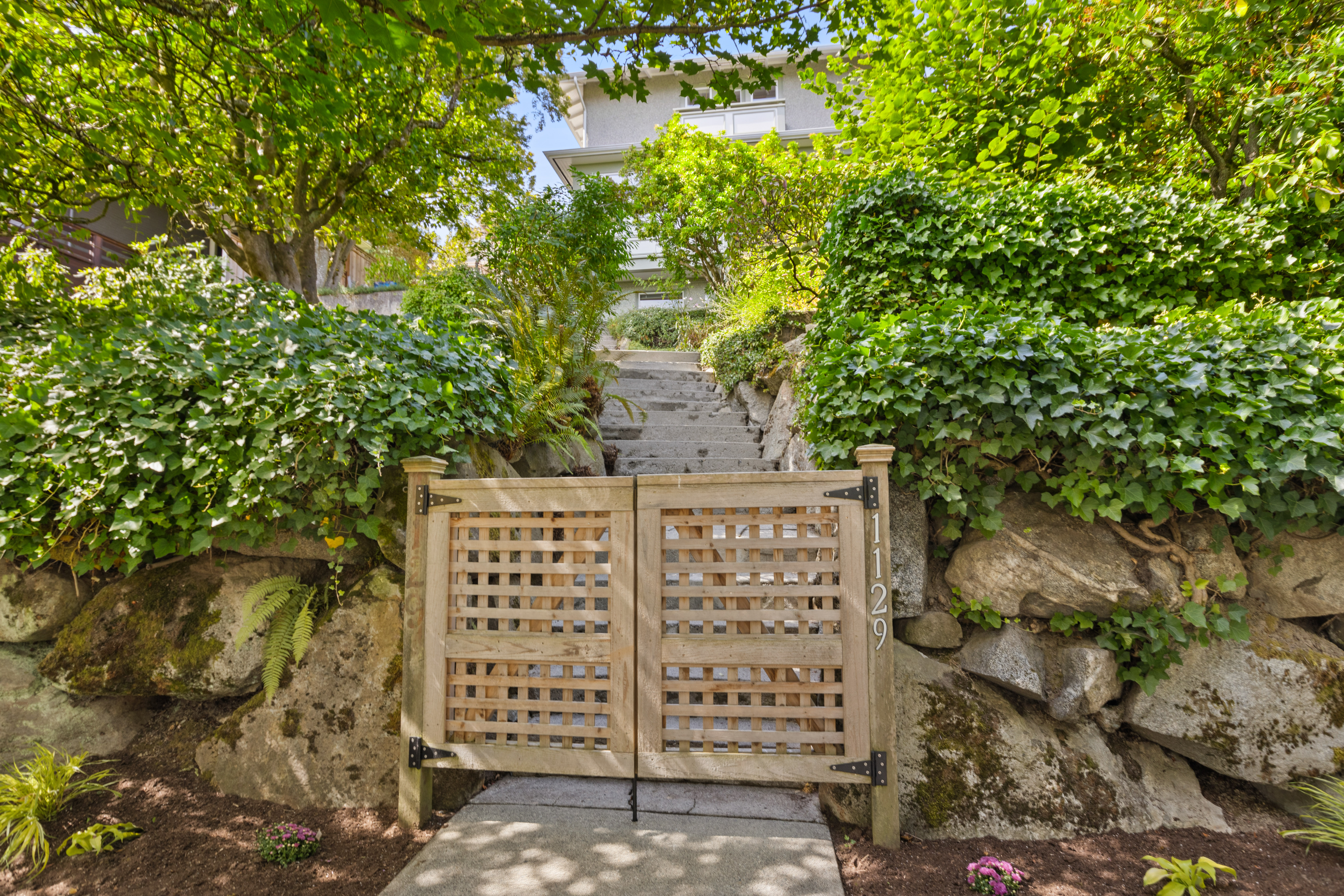  1129 37th Ave, Seattle, WA 98122 - 物件實景