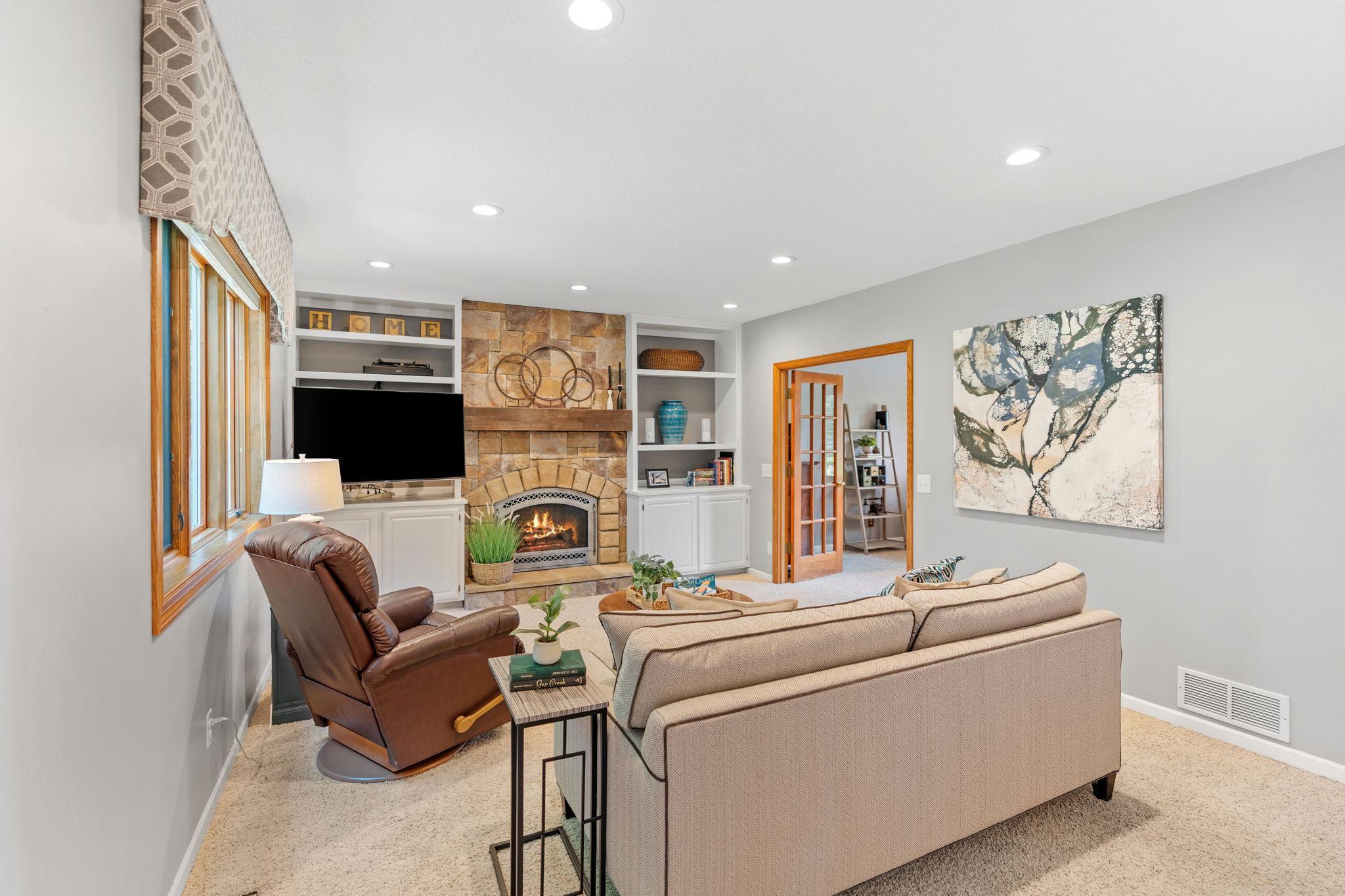 Eagan, Minnesota, 55123, United States, 4 Bedrooms Bedrooms, ,3 BathroomsBathrooms,Residential,For Sale,1905951