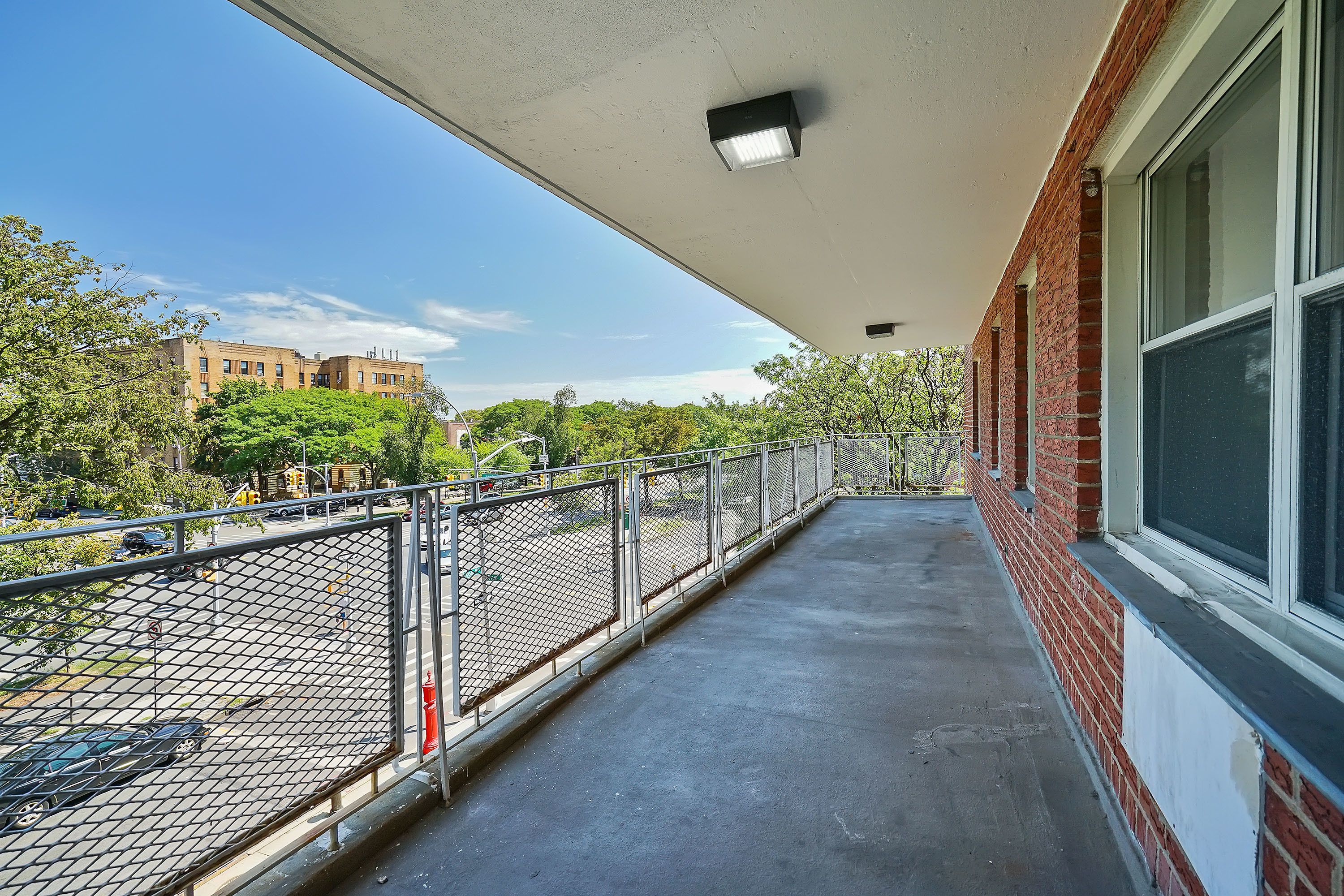  1608 Ocean Parkway #8B, Brooklyn, NY 11223 - 物件實景