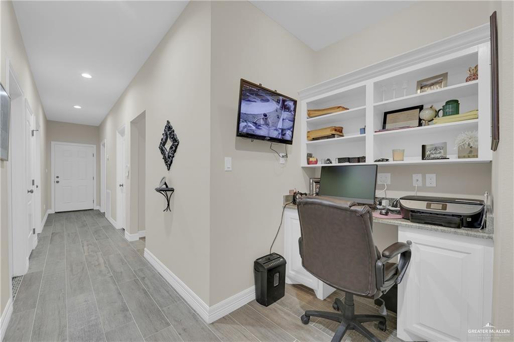 Santa Elena, Texas, 78591, United States, 4 Bedrooms Bedrooms, ,4 BathroomsBathrooms,Residential,For Sale,1932729