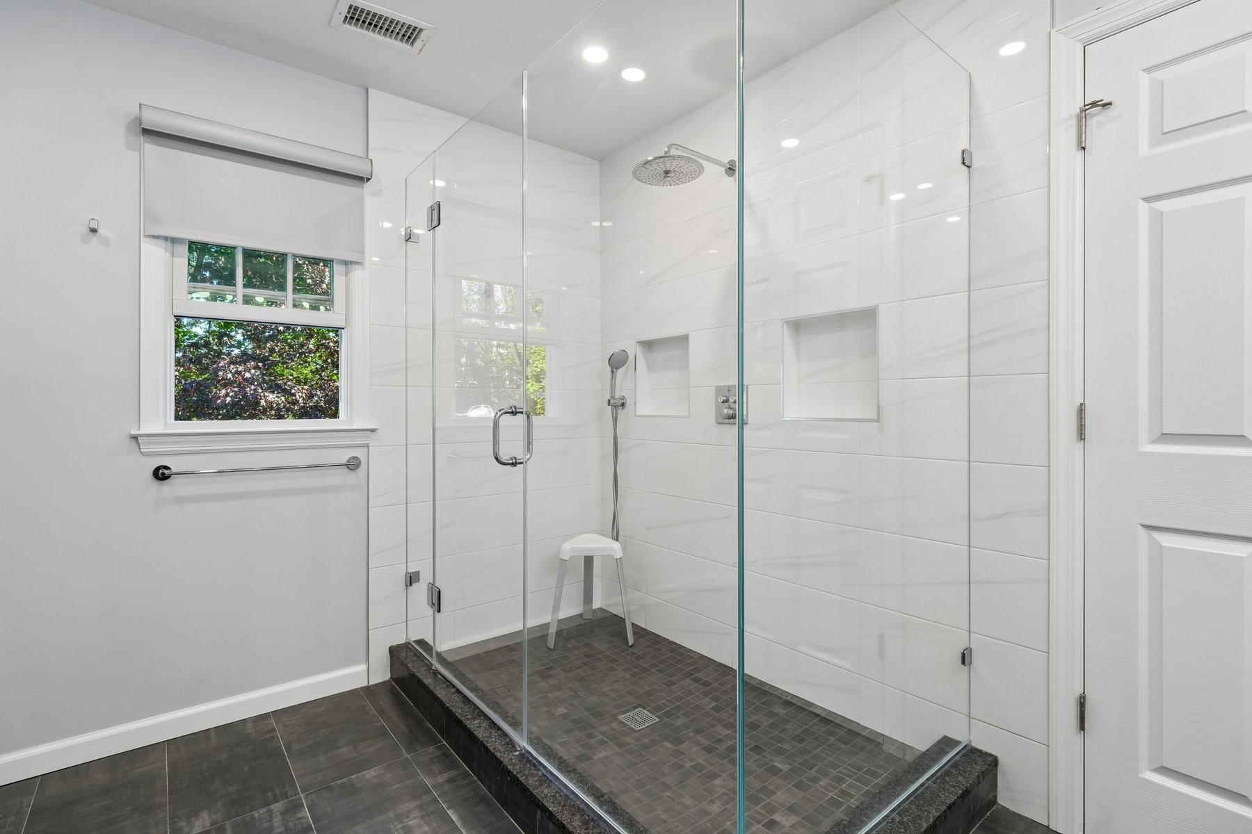  Beautifully Renovated Convent Station Colonial Home - 物件實景