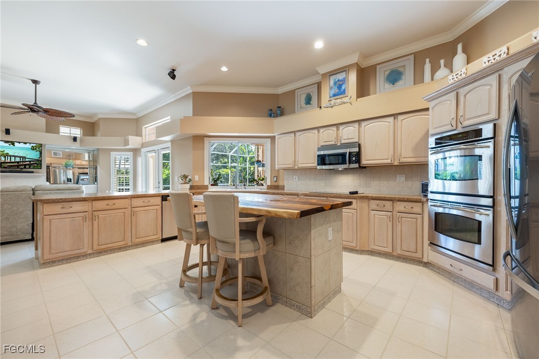 Cape Coral, Florida, 33914, United States, 4 Bedrooms Bedrooms, ,3 BathroomsBathrooms,Residential,For Sale,1974993