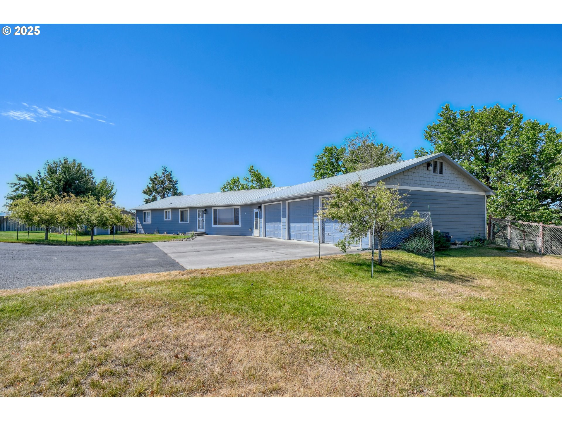 Pendleton, Oregon, 97801, United States, 3 Bedrooms Bedrooms, ,3 BathroomsBathrooms,Residential,For Sale,1891177