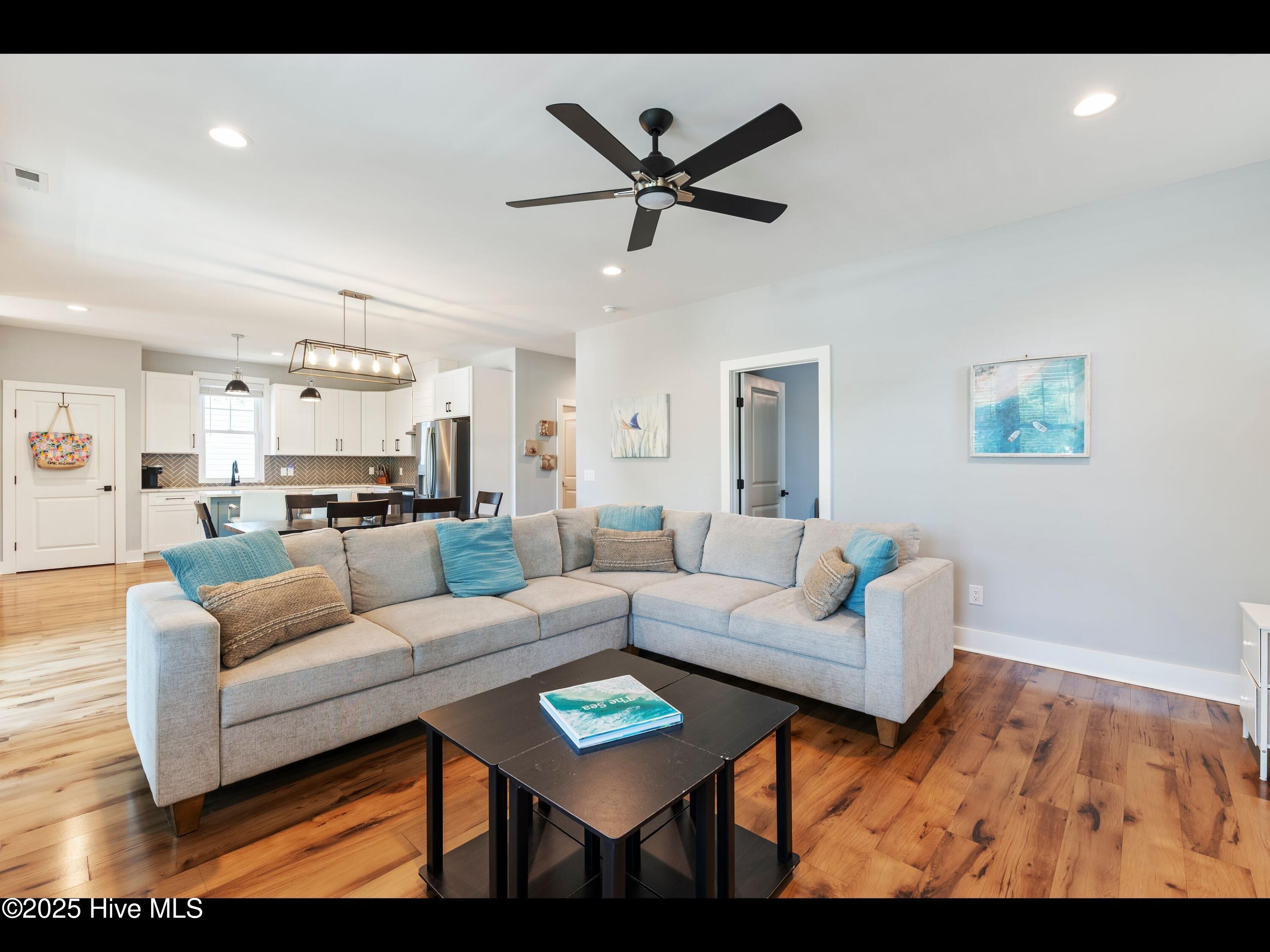 Oak Island, North Carolina, 28465, United States, 3 Bedrooms Bedrooms, ,2 BathroomsBathrooms,Residential,For Sale,1829568