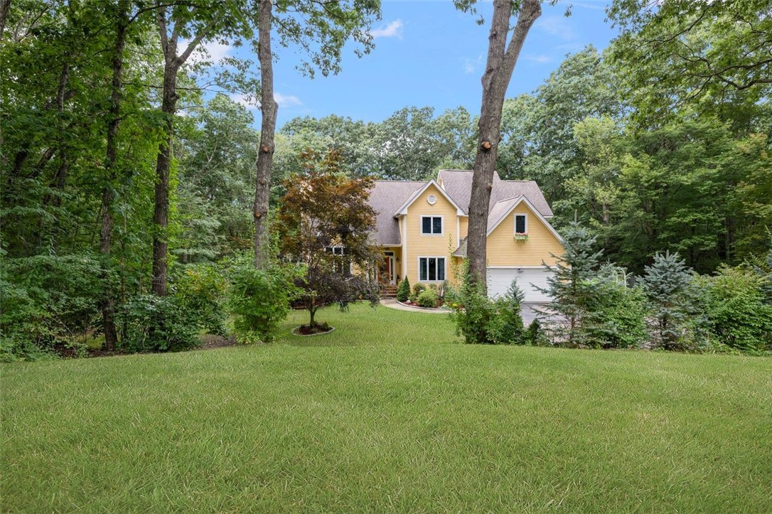 Richmond, Rhode Island, 02892, United States, 3 Bedrooms Bedrooms, ,4 BathroomsBathrooms,Residential,For Sale,1927379