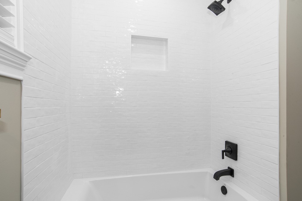 Dallas, Texas, 75203, United States, 2 Bedrooms Bedrooms, ,2 BathroomsBathrooms,Residential,For Sale,1993579