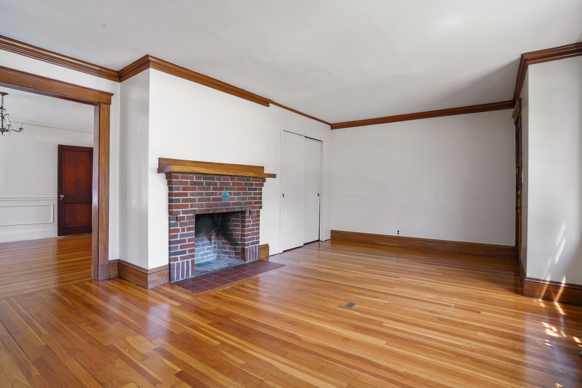 379-381 Newtonville Ave, Newton, MA, 02460 - 物件實景