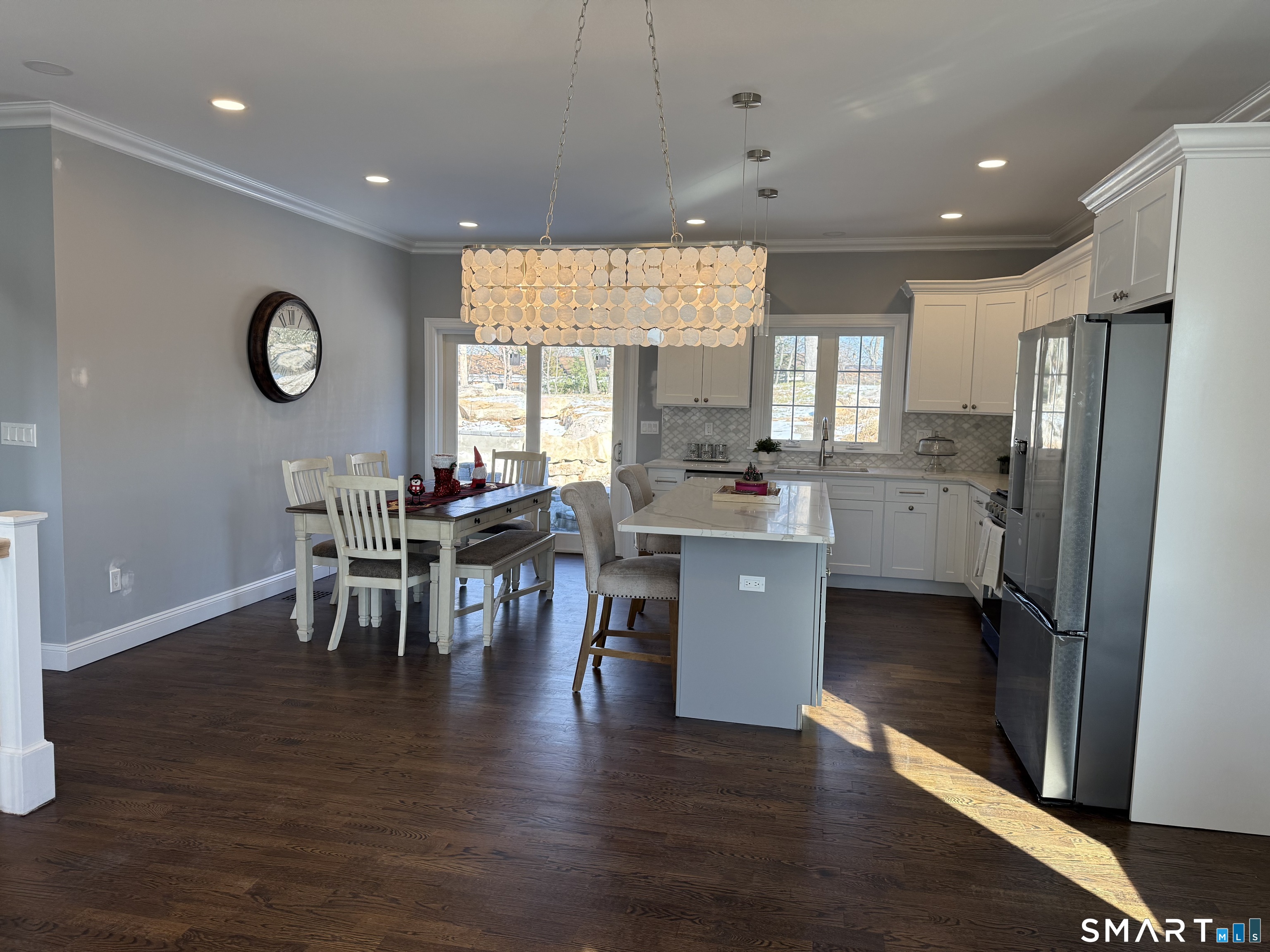 Bridgeport, Connecticut, 06606, United States, 4 Bedrooms Bedrooms, ,3 BathroomsBathrooms,Residential,For Sale,1979234