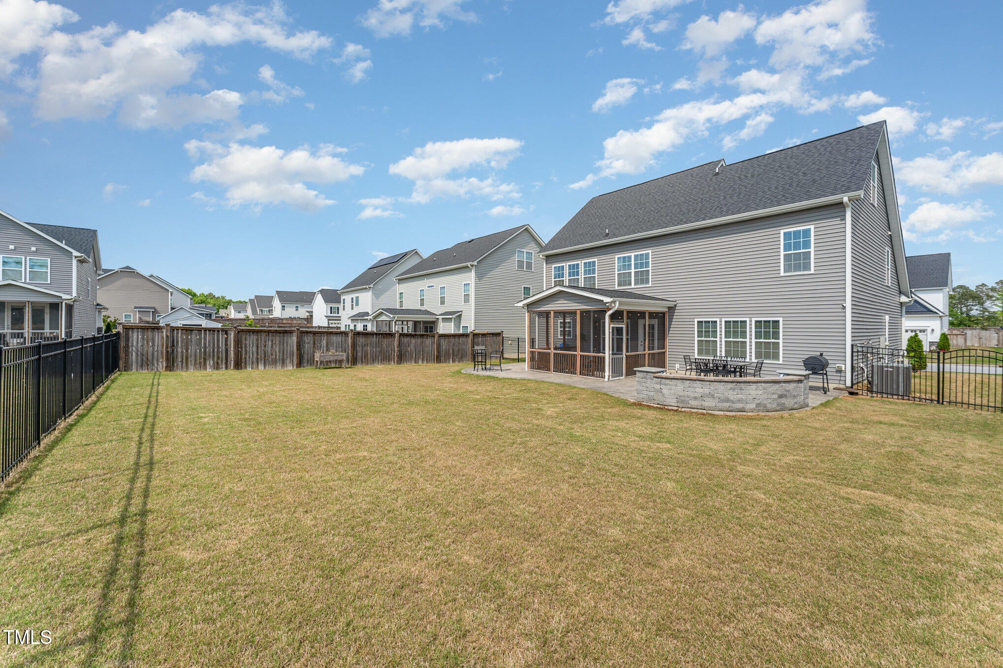 Fuquay Varina, North Carolina, 27526, United States, 5 Bedrooms Bedrooms, ,4 BathroomsBathrooms,Residential,For Sale,1792772