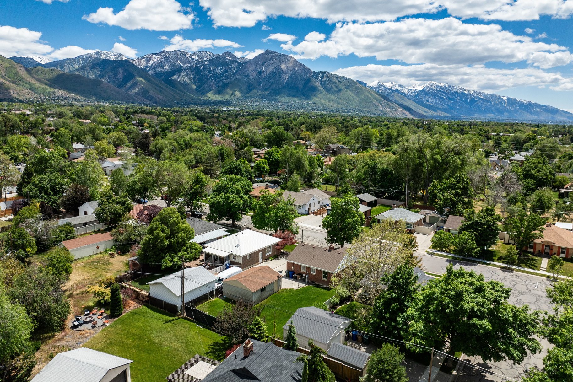  Storybook Charm in One of Salt Lake City’s Most Coveted Neighborhoods - 物件實景
