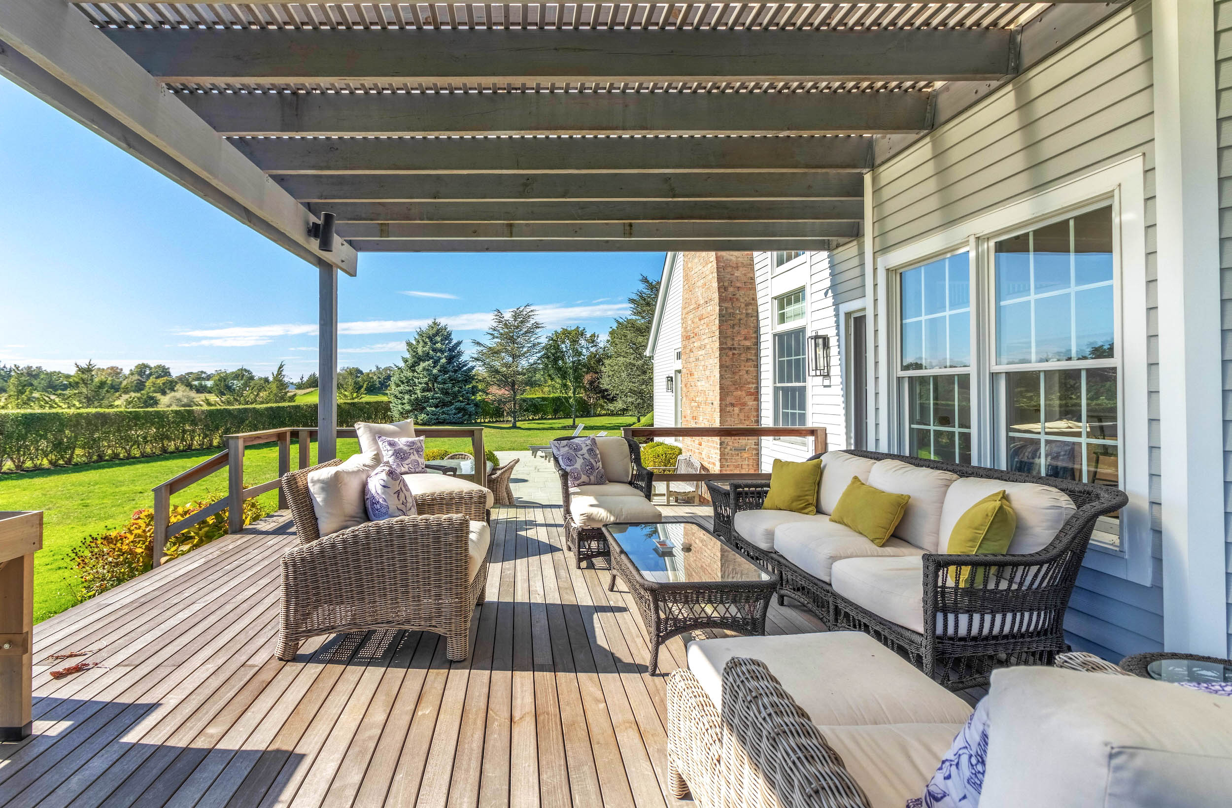  350 Laurel Way, Laurel, NY 11948 - 物件實景