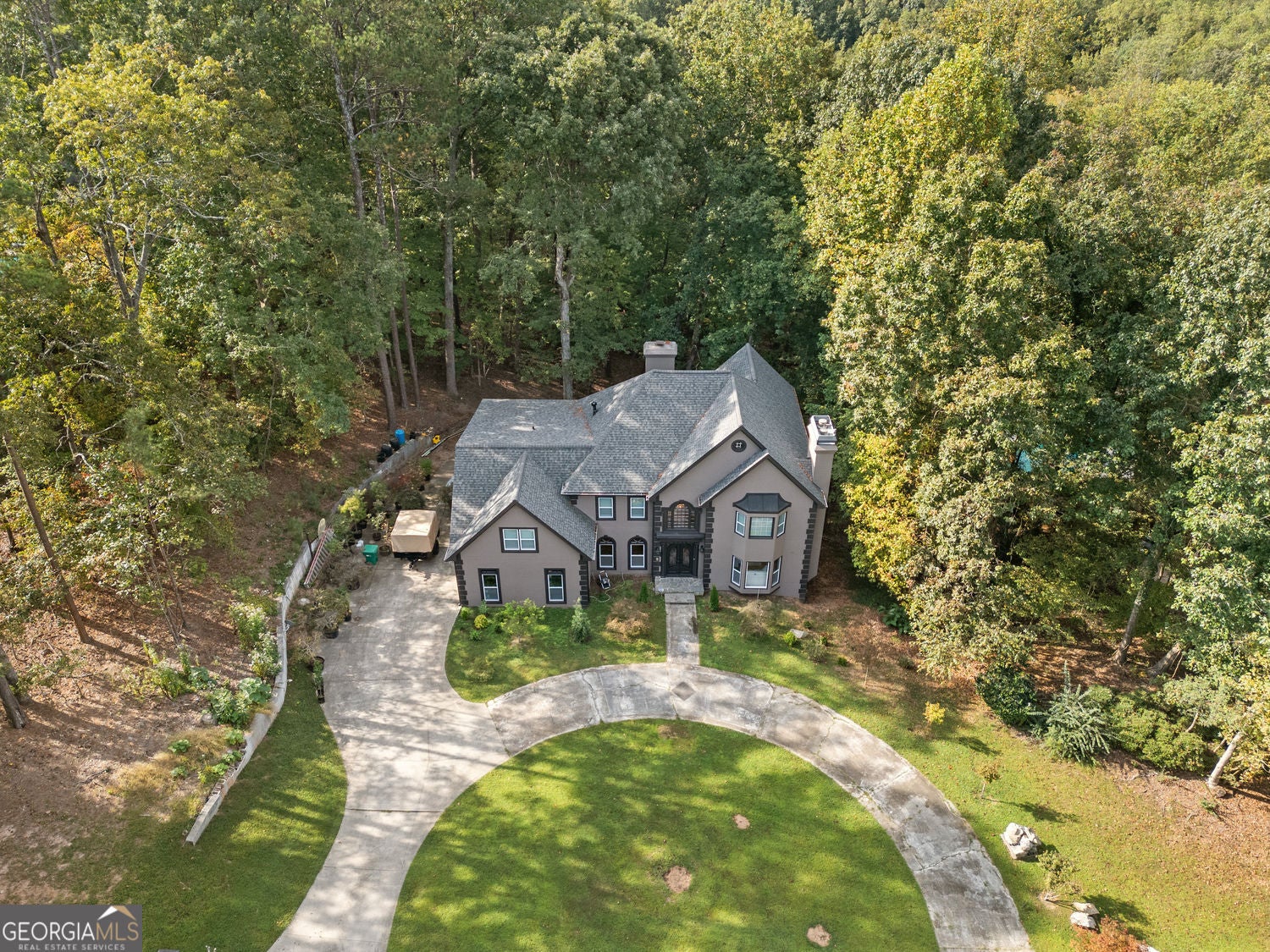 Atlanta, Georgia, 30350, United States, 8 Bedrooms Bedrooms, ,6 BathroomsBathrooms,Residential,For Sale,1992514