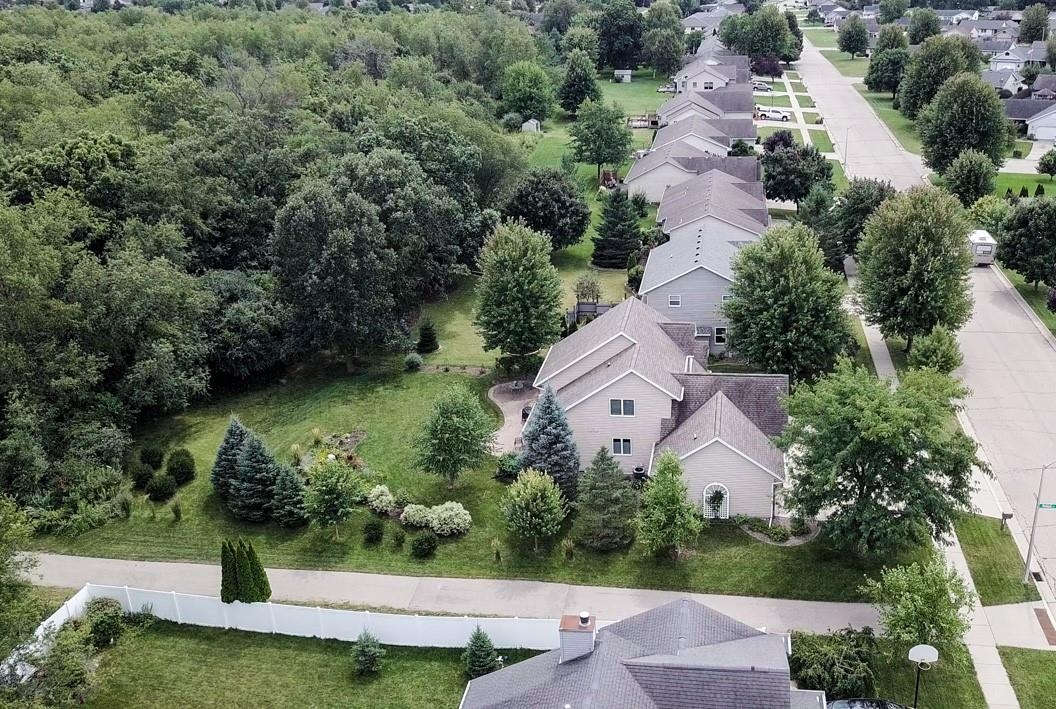 Janesville, Wisconsin, 53546, United States, 3 Bedrooms Bedrooms, ,4 BathroomsBathrooms,Residential,For Sale,1978617