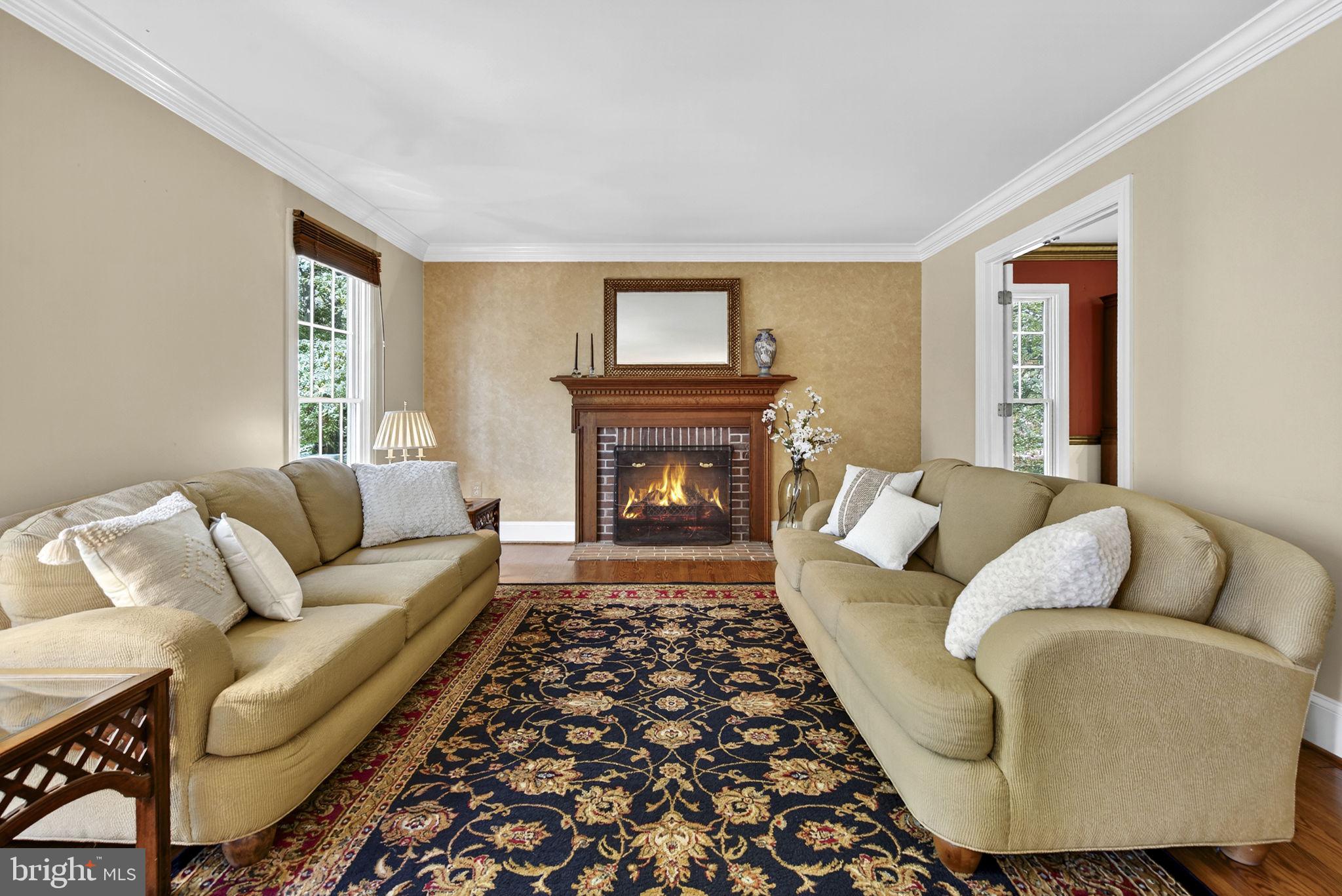 Warrenton, Virginia, 20187, United States, 4 Bedrooms Bedrooms, ,4 BathroomsBathrooms,Residential,For Sale,1976387