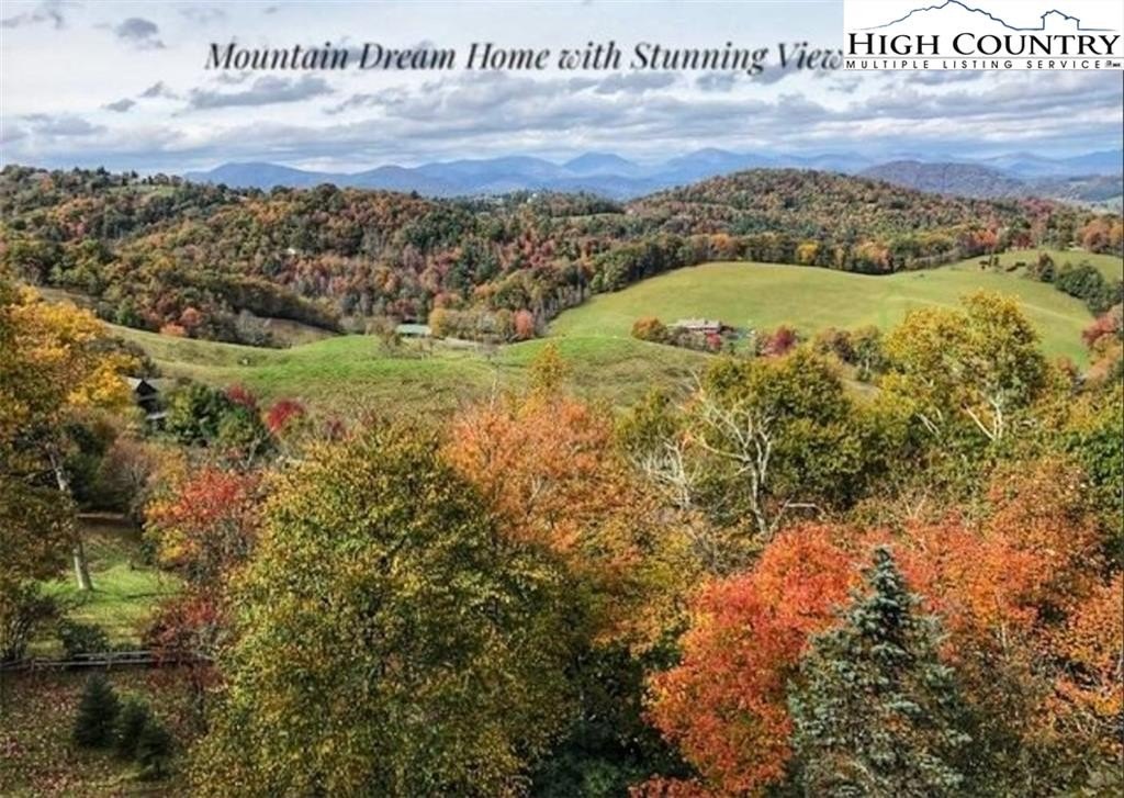 Boone, North Carolina, 28607, United States, 3 Bedrooms Bedrooms, ,3 BathroomsBathrooms,Residential,For Sale,1941298