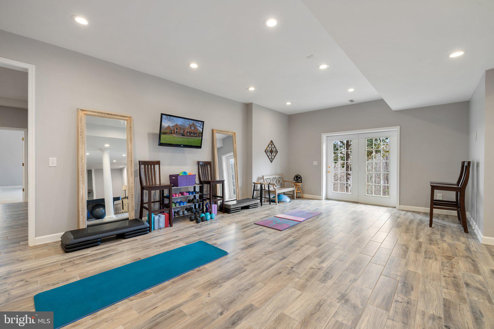 Warrenton, Virginia, 20186, United States, 6 Bedrooms Bedrooms, ,6 BathroomsBathrooms,Residential,For Sale,1914249