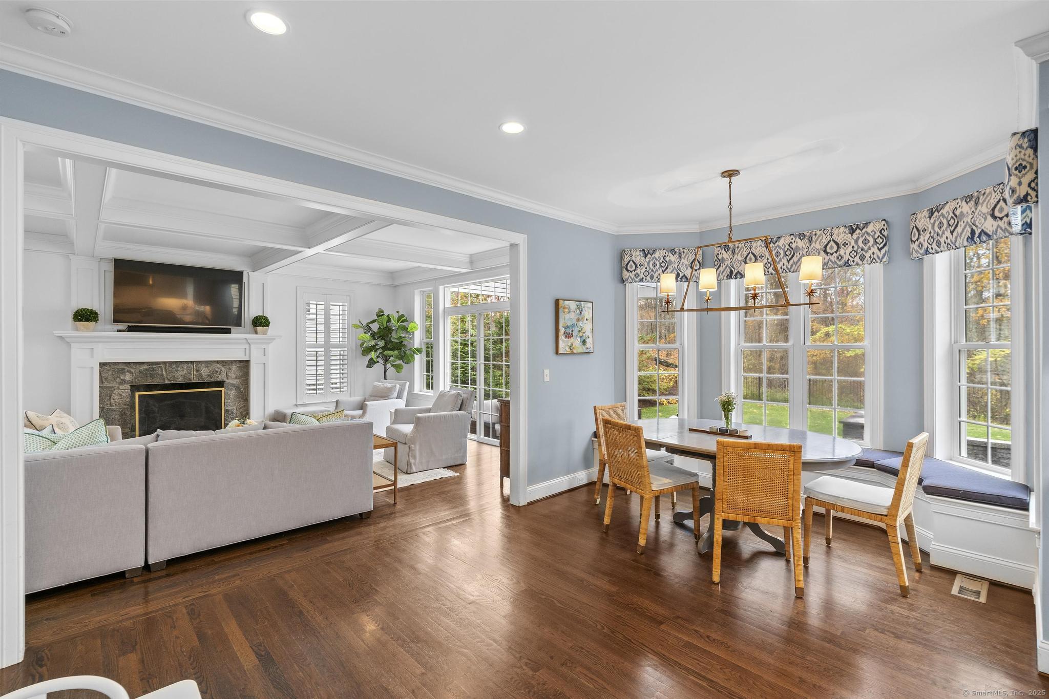 West Hartford, Connecticut, 06117, United States, 4 Bedrooms Bedrooms, ,5 BathroomsBathrooms,Residential,For Sale,1989224