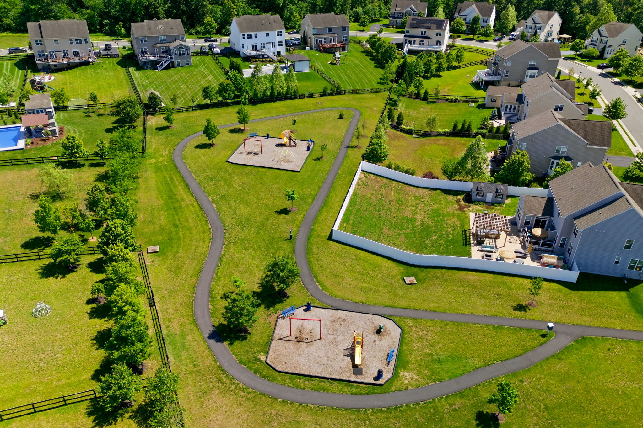  13506 Eagles Rest Drive, Leesburg, VA 20176 - 物件實景