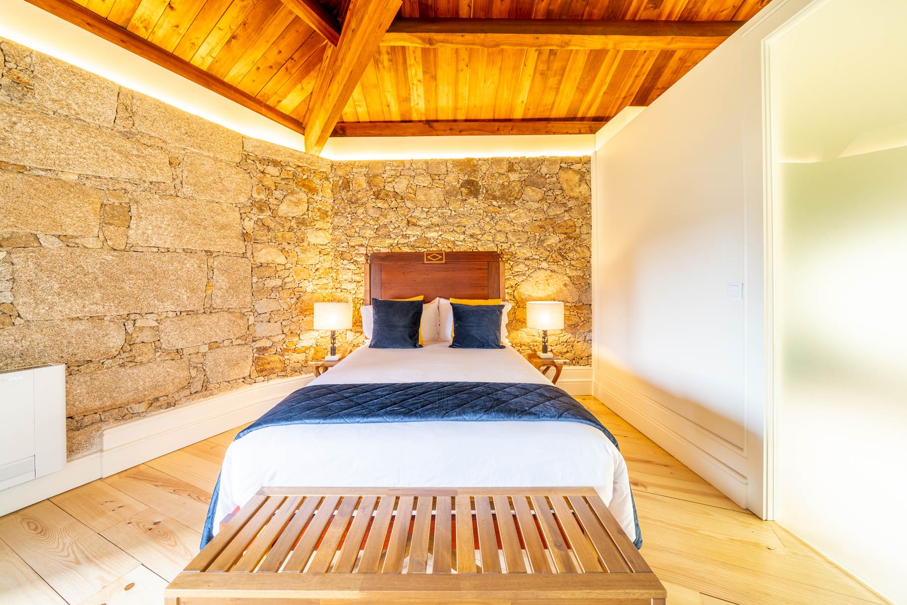  Manor House, 10 bedrooms, for Sale - 物件實景