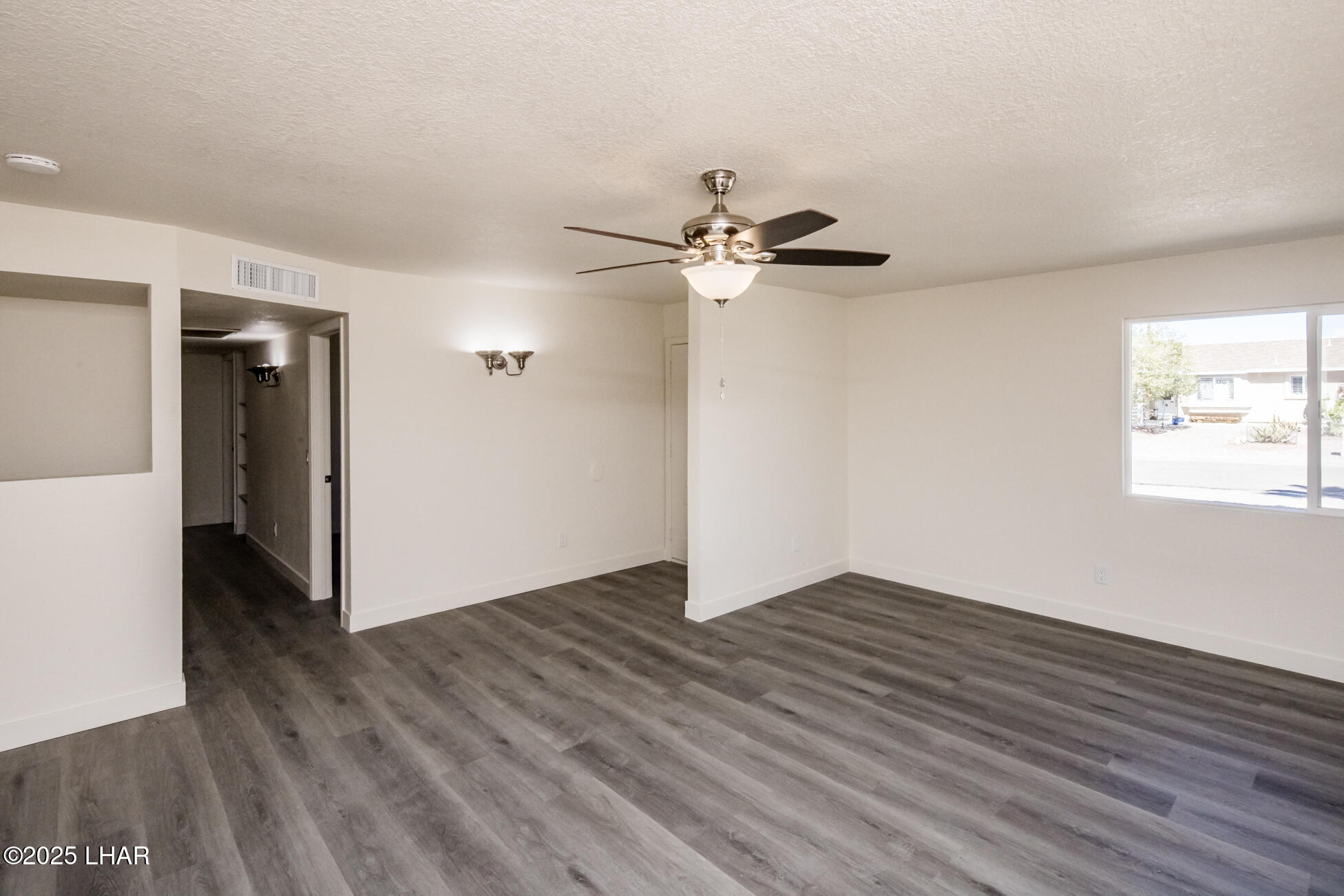 Lake Havasu City, Arizona, 86403, United States, 6 Bedrooms Bedrooms, ,2 BathroomsBathrooms,Residential,For Sale,1744753
