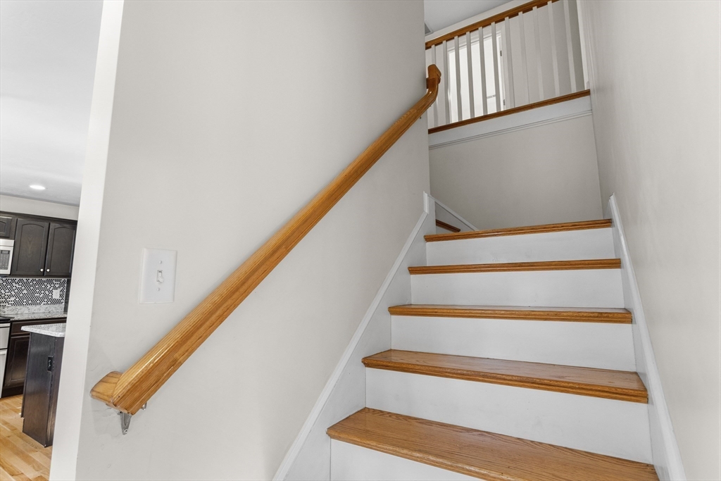 Ayer, Massachusetts, 01432, United States, 4 Bedrooms Bedrooms, ,3 BathroomsBathrooms,Residential,For Sale,2030231