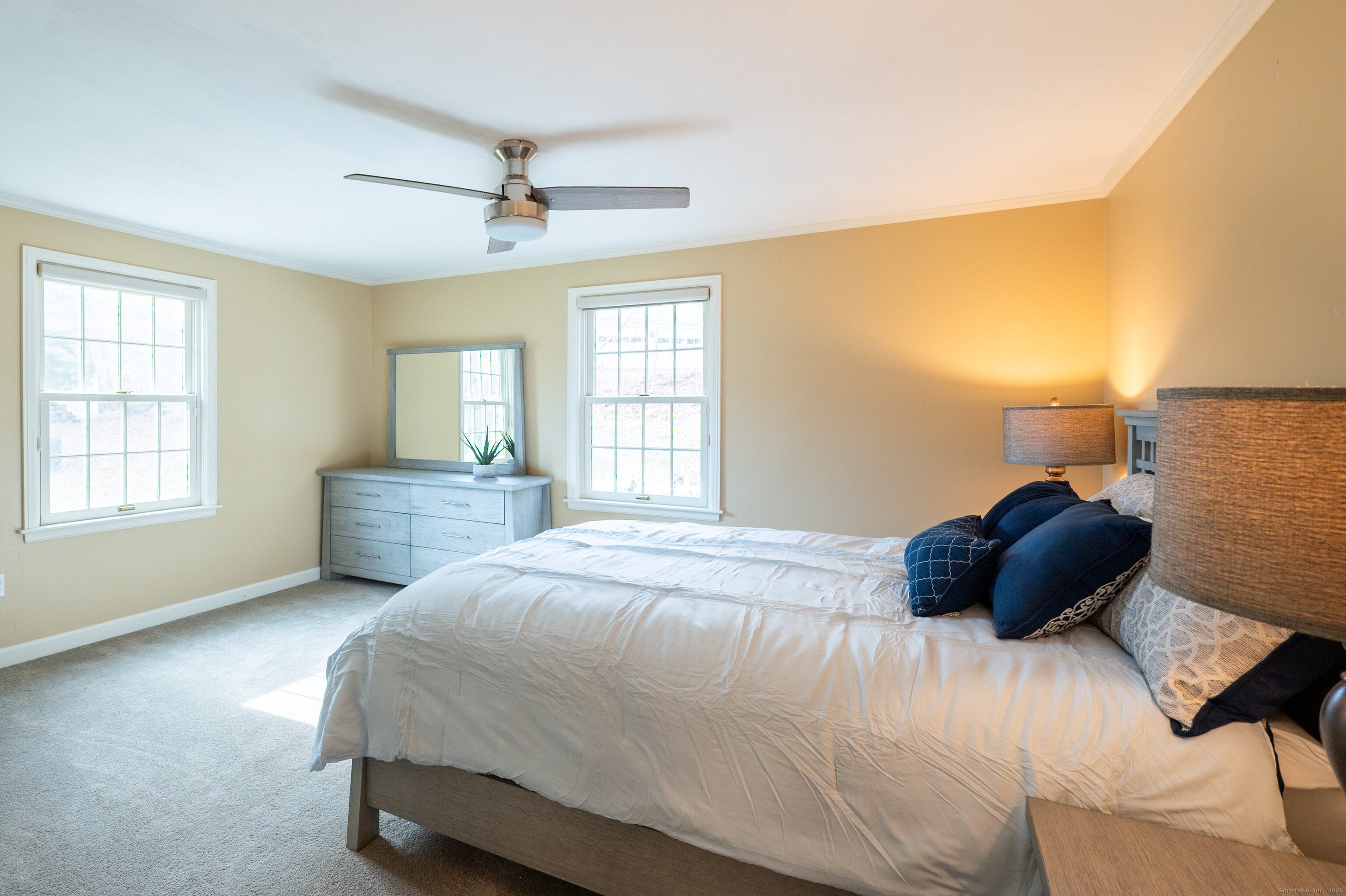 Branford, Connecticut, 06405, United States, 4 Bedrooms Bedrooms, ,4 BathroomsBathrooms,Residential,For Sale,2000721