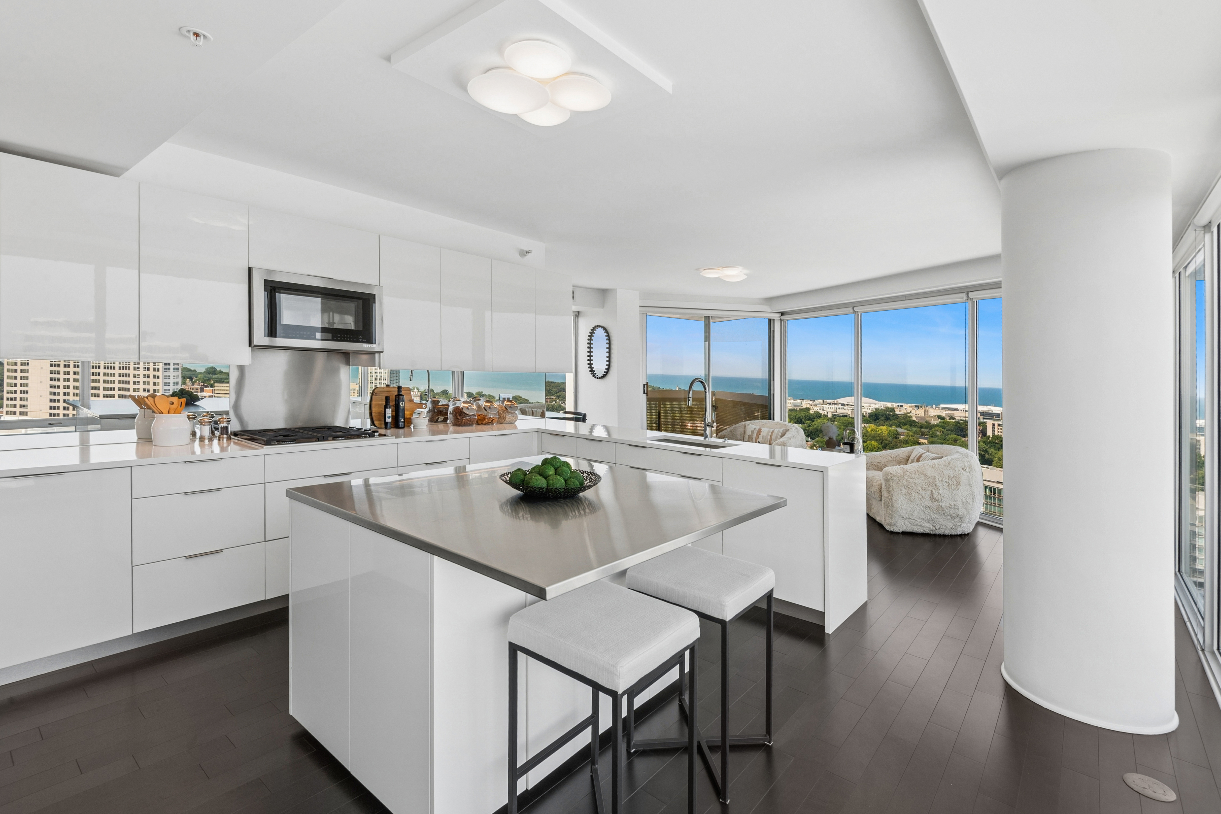  Reimagined Luxury Penthouse Designed by Award-winning Architect David Hovey - 物件實景