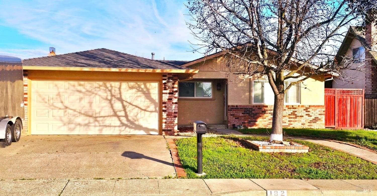 182 Kearney Way, Vacaville, California, 95687, United States, 3 Bedrooms Bedrooms, ,2 BathroomsBathrooms,Residential,For Sale,182 Kearney Way,1683317